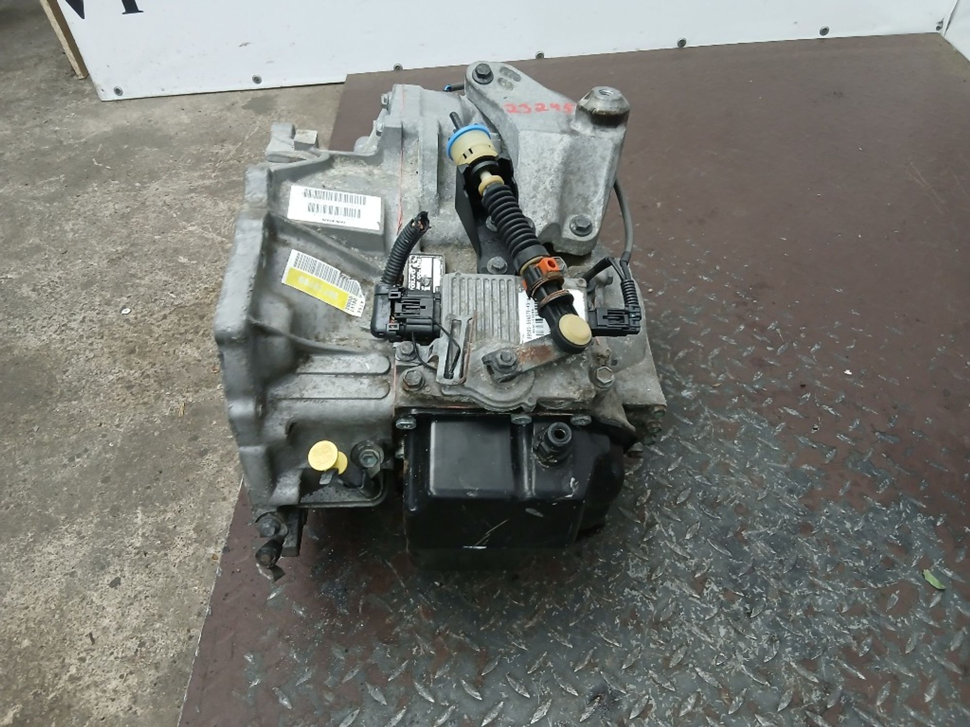 АКПП Volvo C70 B5254T3 5551SN, 30000 рублей, Москва