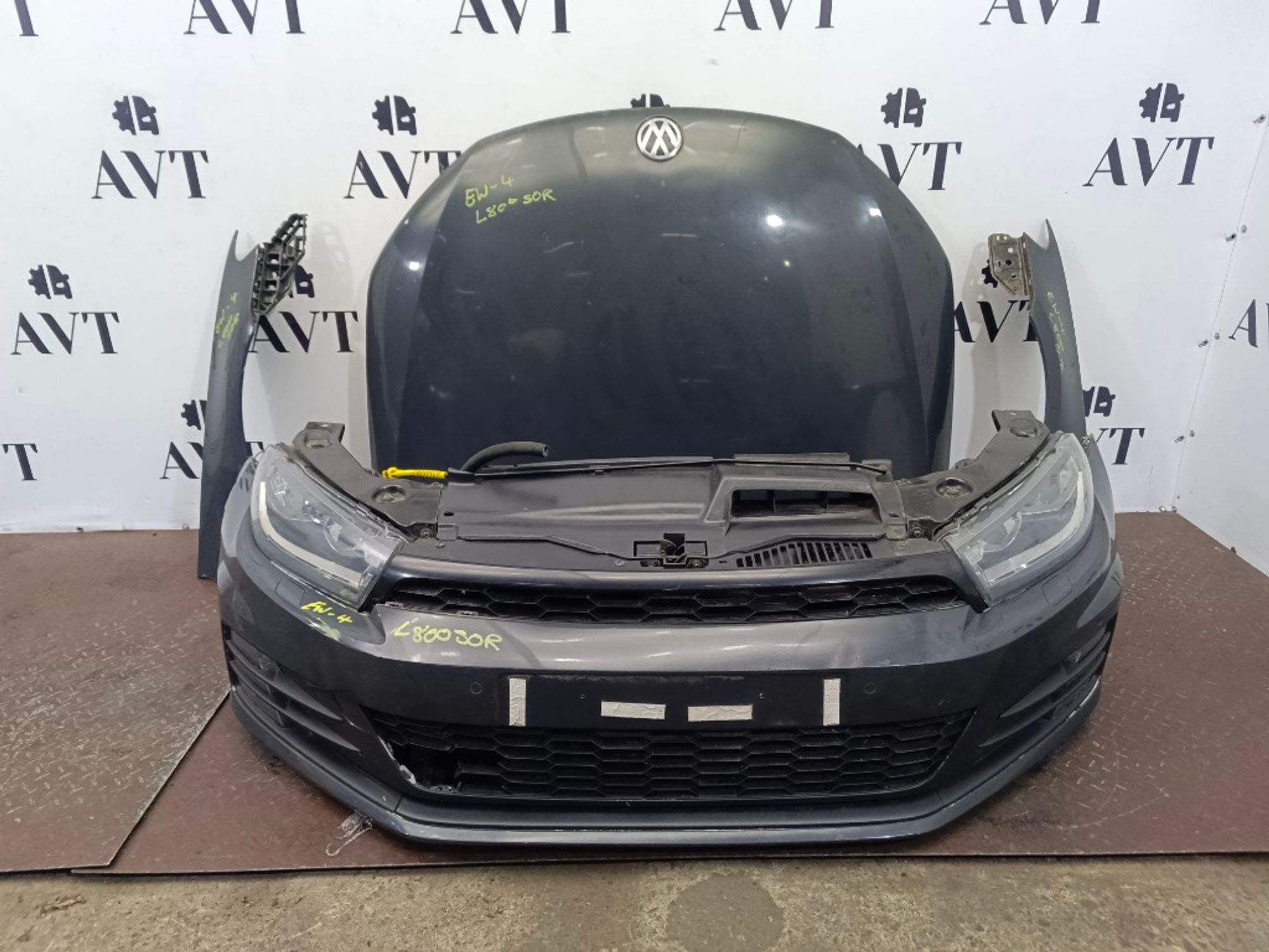 Ноускат (Nose Cut) Volkswagen Scirocco MK3 1K8807221F, 160000 рублей, Москва