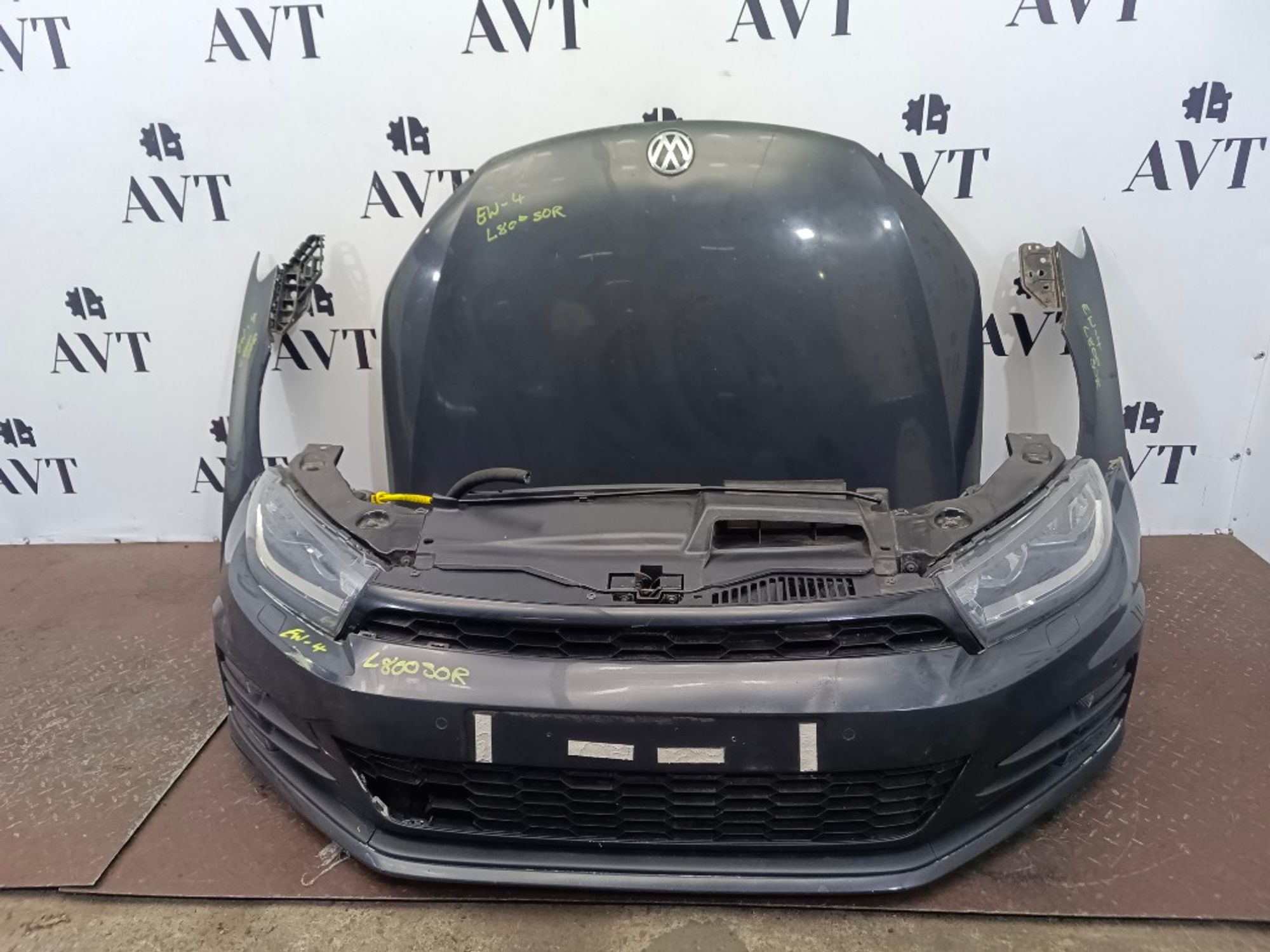 Ноускат (Nose Cut) Volkswagen Scirocco MK3 1K8807221F, 160000 рублей, Москва