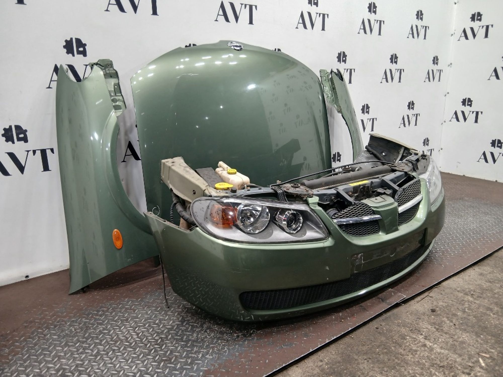 Ноускат (Nose Cut) Nissan Almera N16 QG18DE 620224M540, 80000 рублей, Москва