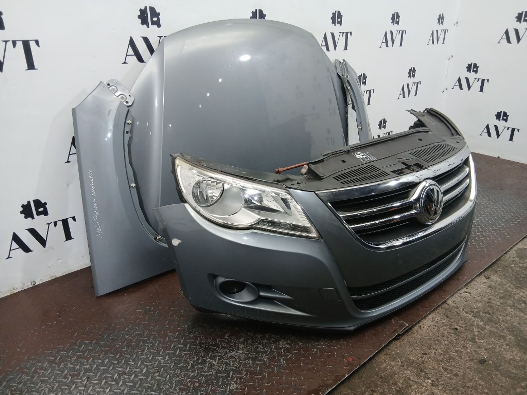 Ноускат (Nose Cut) Volkswagen Tiguan NF, 120000 рублей, Москва