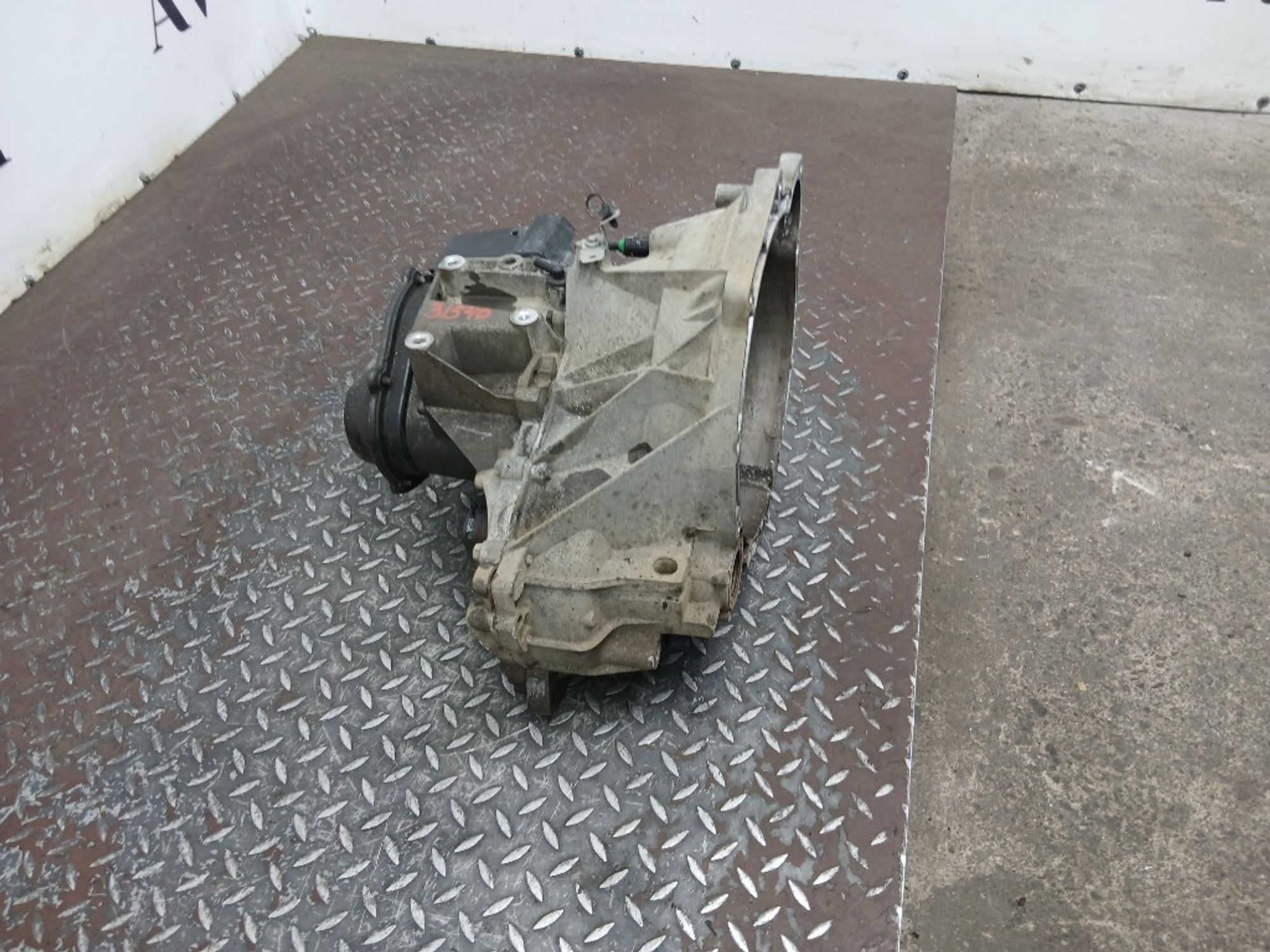 МКПП Ford Focus 3 IQDB BV6R7002DBF, 22000 рублей, Москва