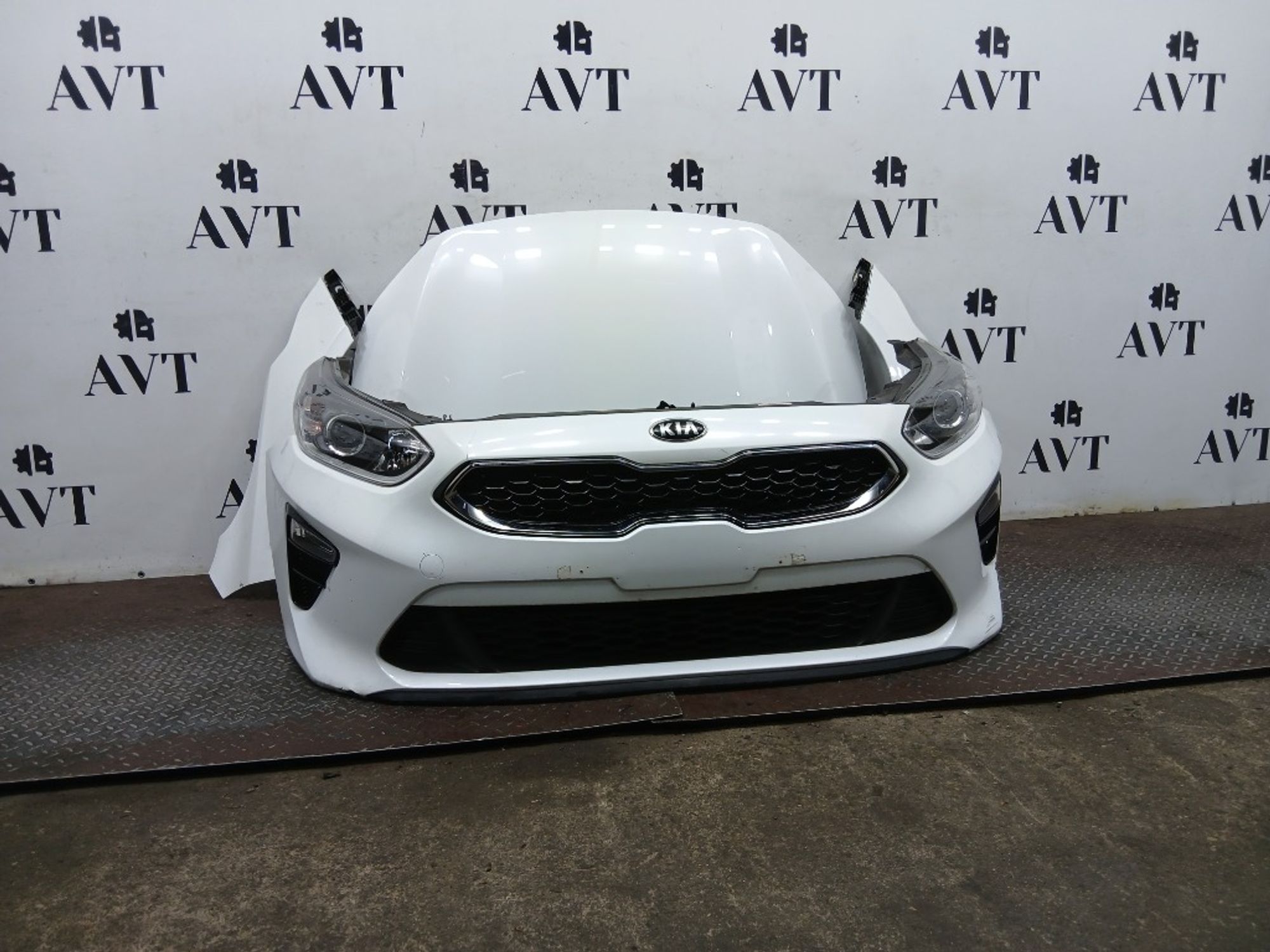 Ноускат (Nose Cut) KIA Ceed CD 86511-J7000, 320000 рублей, Москва