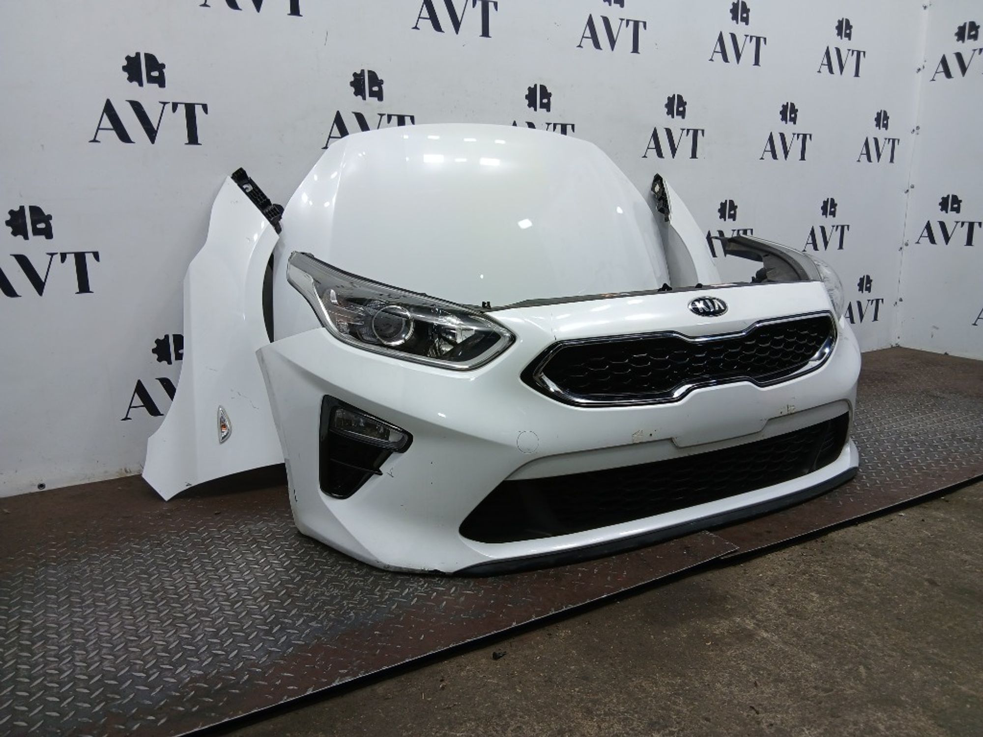 Ноускат (Nose Cut) KIA Ceed CD 86511-J7000, 320000 рублей, Москва