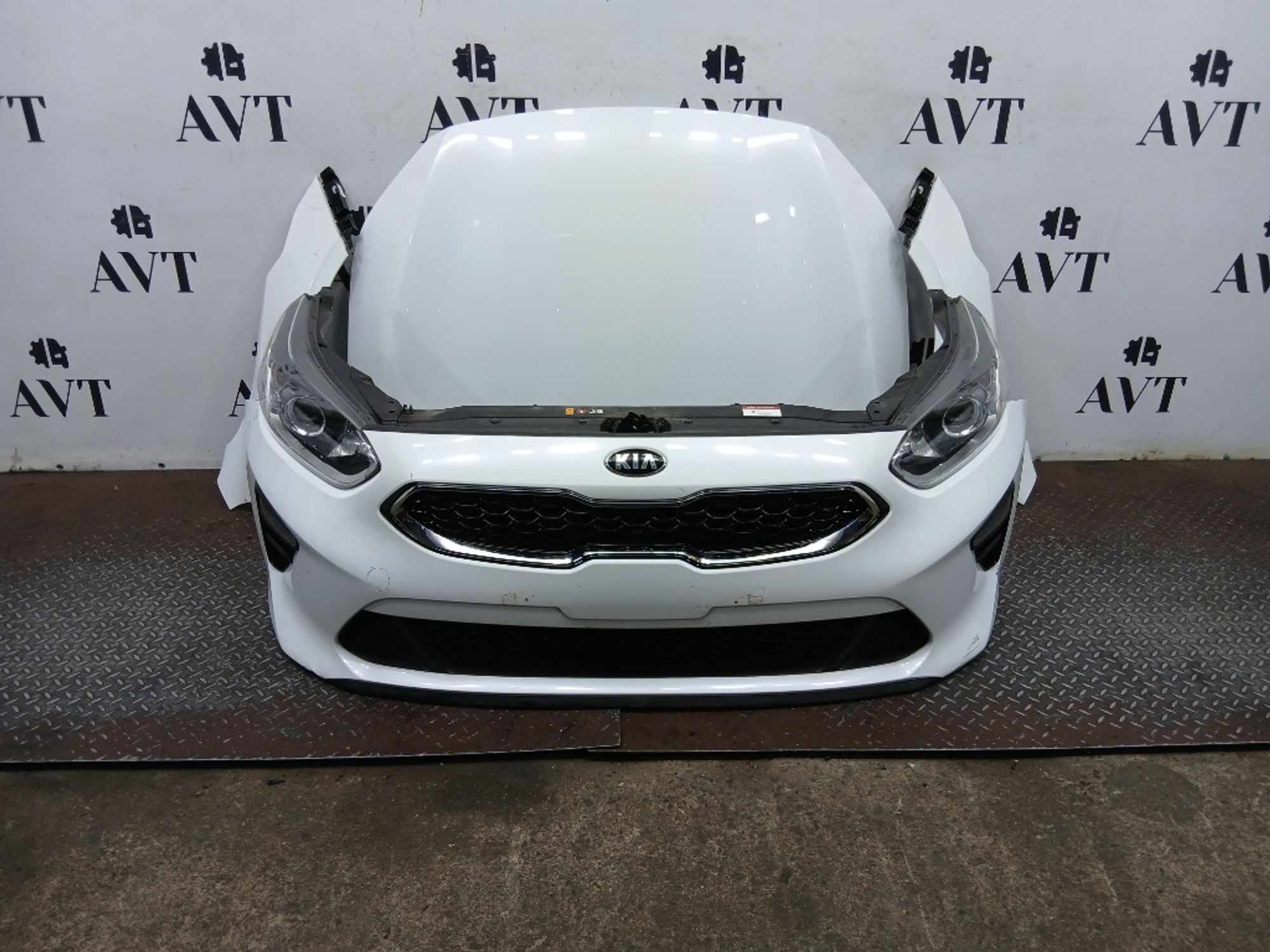 Ноускат (Nose Cut) KIA Ceed CD 86511-J7000, 320000 рублей, Москва