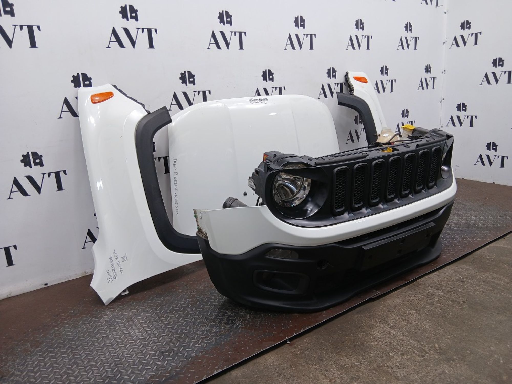 Ноускат (Nose Cut) Jeep Renegade BU EAM, 220000 рублей, Москва