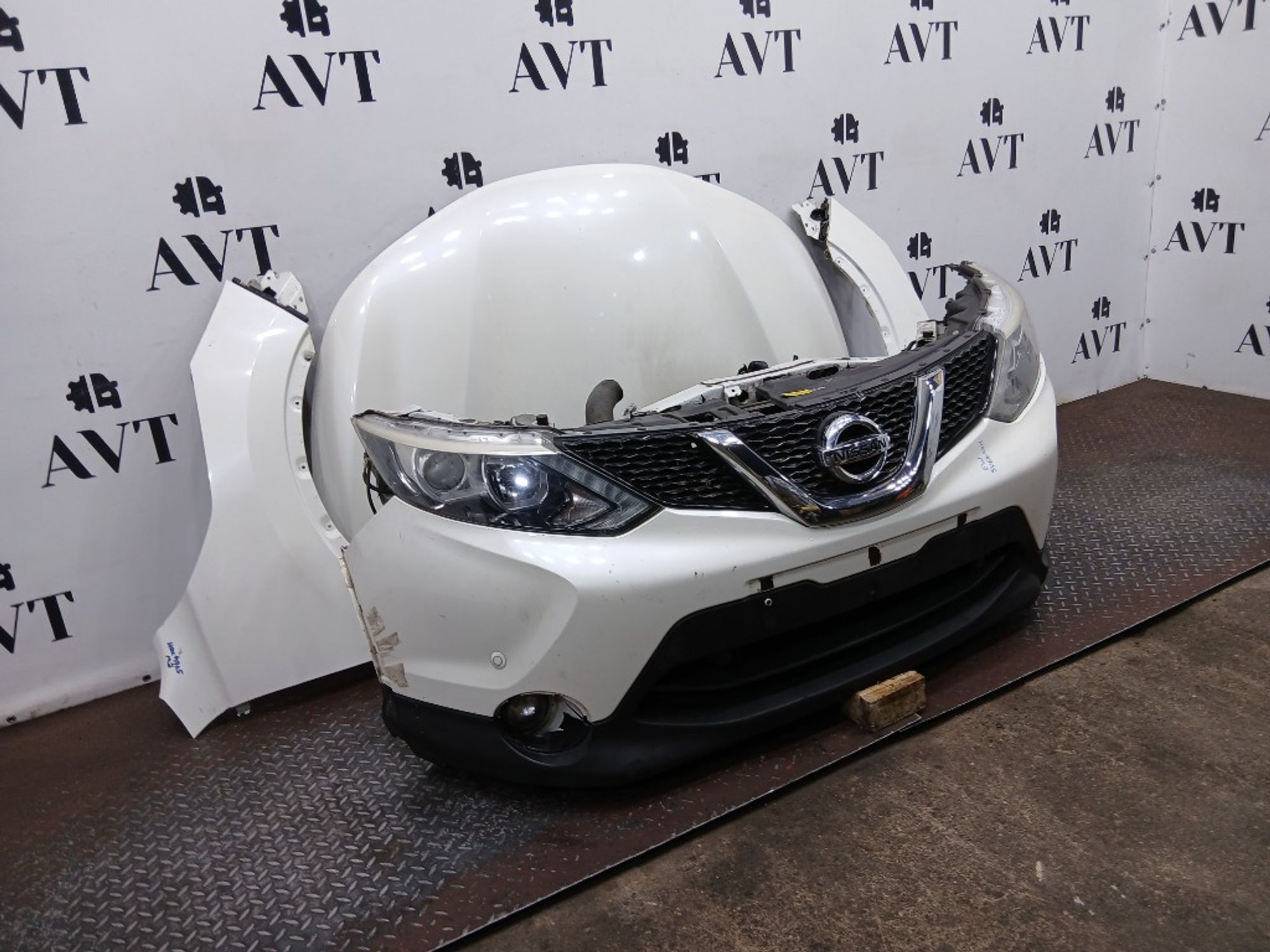 Ноускат (Nose Cut) Nissan Qashqai J11 620224EB0H, 180000 рублей, Москва