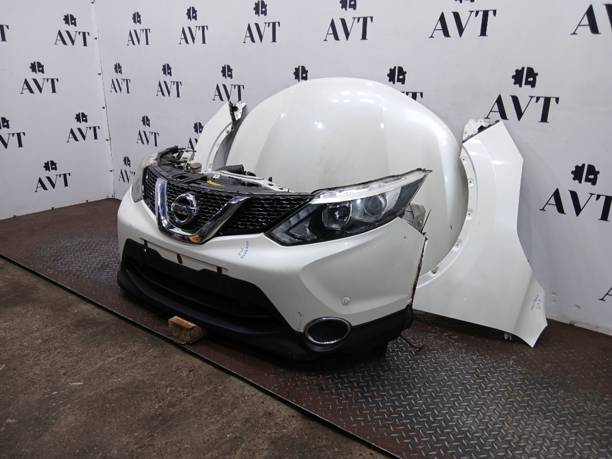 Ноускат (Nose Cut) Nissan Qashqai J11 620224EB0H, 180000 рублей, Москва