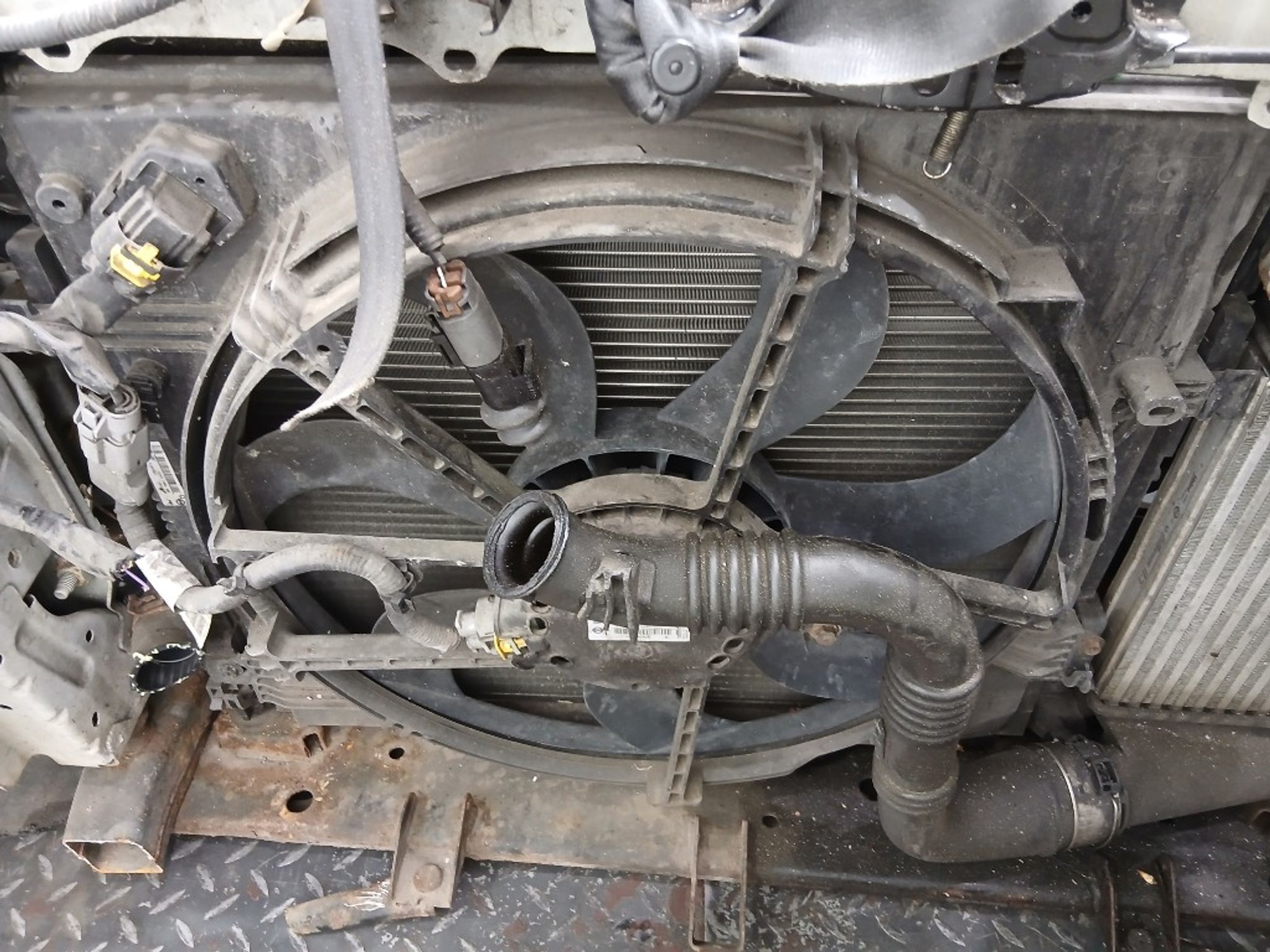 Ноускат (Nose Cut) Nissan Qashqai J11 620224EB0H, 180000 рублей, Москва