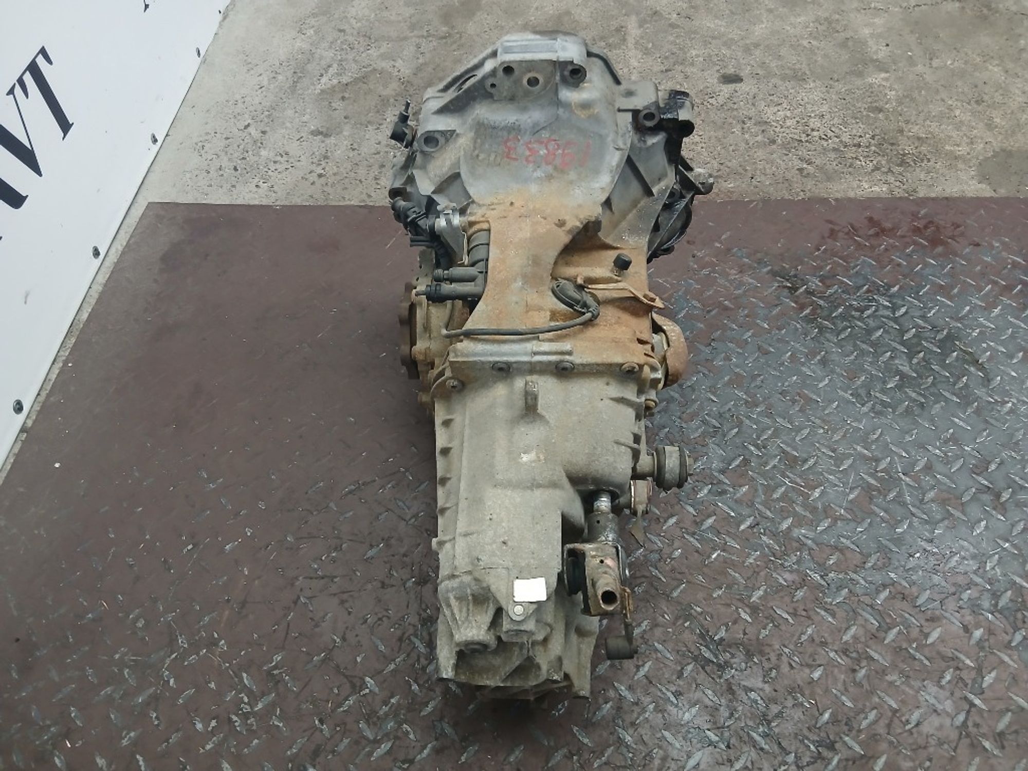 МКПП Audi A4 ALT HFF, 10000 рублей, Москва