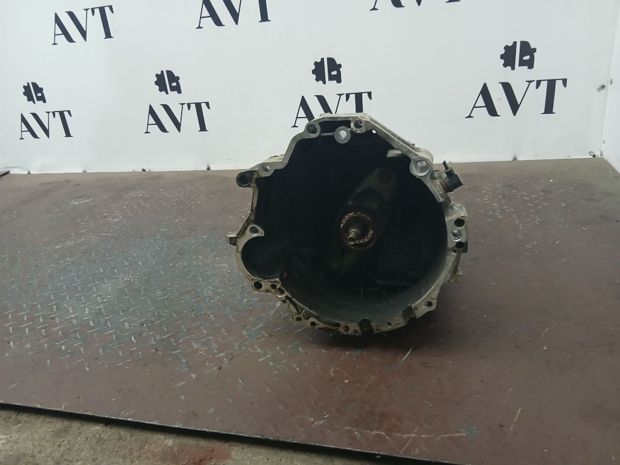 МКПП Audi A4 ALT HFF, 10000 рублей, Москва