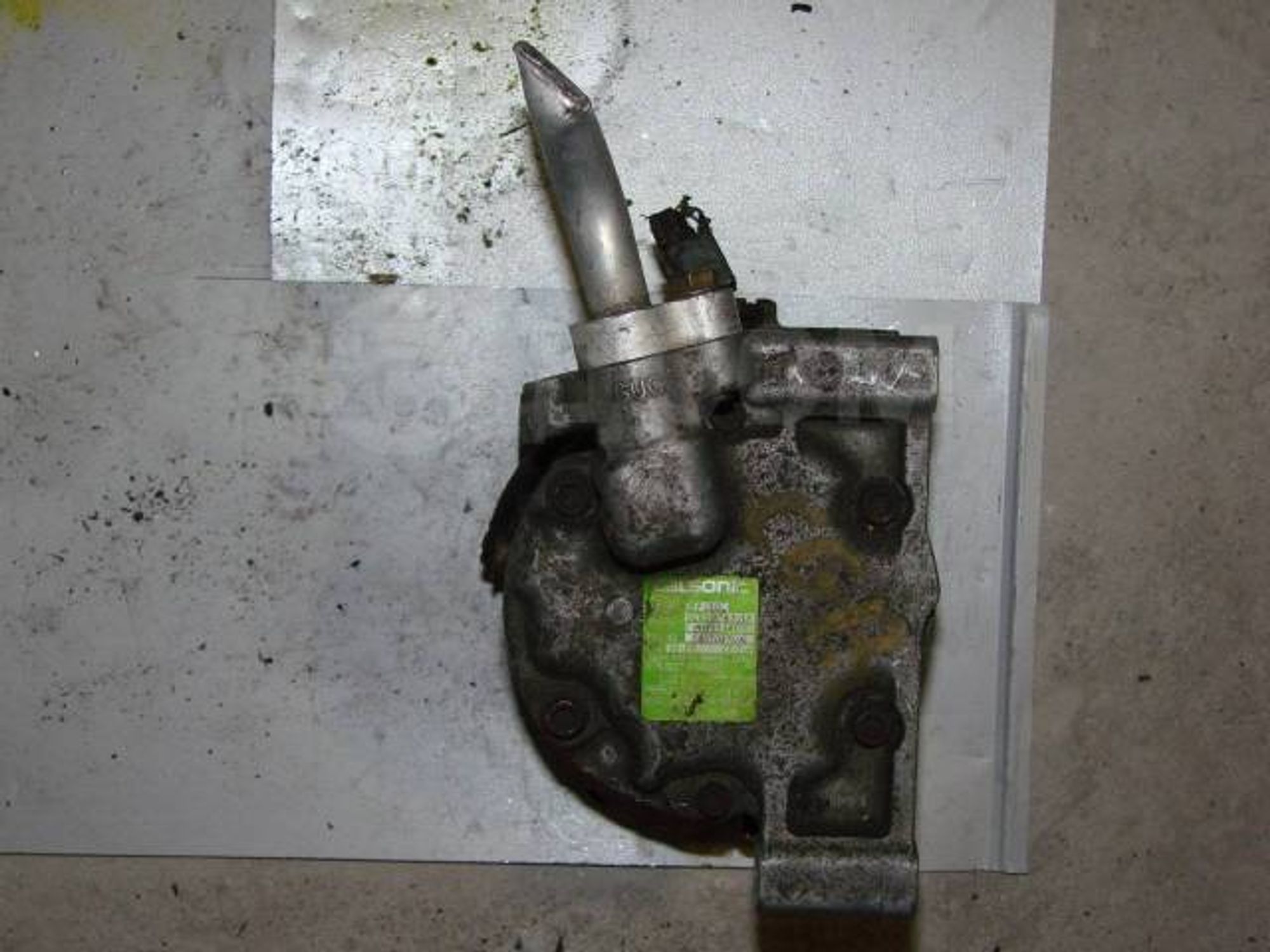 https://ycs.partsauto.market/partsauto-images/thmbs/87497919e31020c6b1c735431d06908a/3ce21d0b84e2eb9f7eb9bb15179d56d1/709d8aec30fd64881300d22ac277e59b.jpg