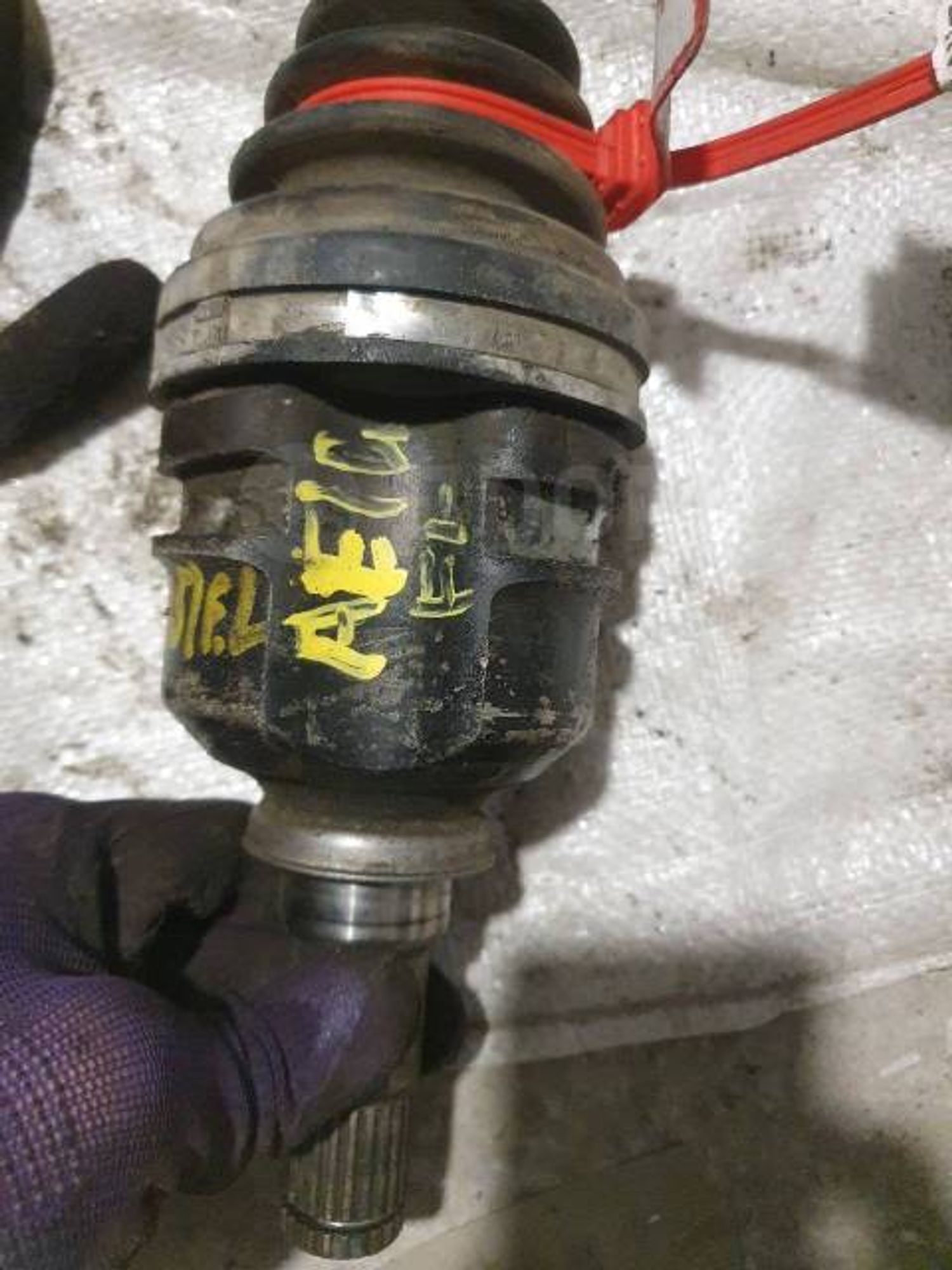 https://ycs.partsauto.market/partsauto-images/thmbs/87497919e31020c6b1c735431d06908a/c22c60930678aa993c27261892a75ae0/fb22851139099604263447232d4dd8ce.jpg