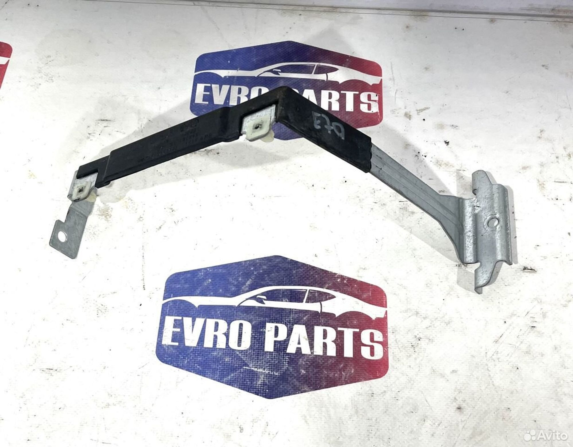 https://ycs.partsauto.market/partsauto-images/thmbs/88e2fc97a8ceffc26cac2d5e95753011/e59f1e69bd7dd280b4c4ebadeb1a180d/d69b74e925780161b6a9127742233490.jpg