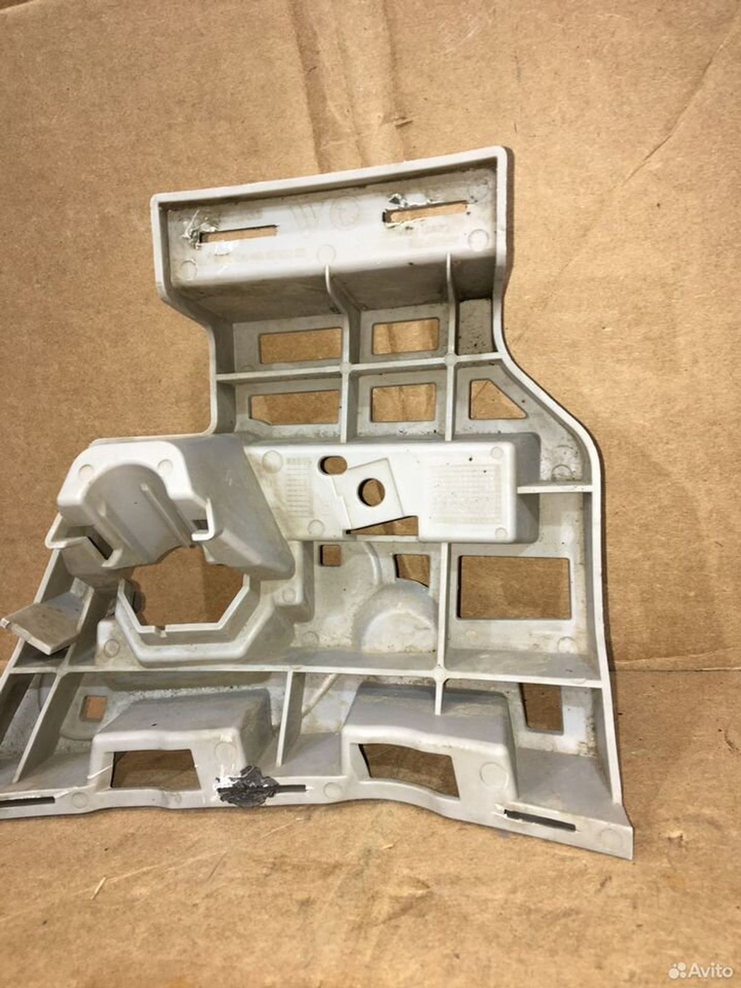 Кронштейн форсунки омывателя Skoda Octavia A7, 500 рублей, Уфа