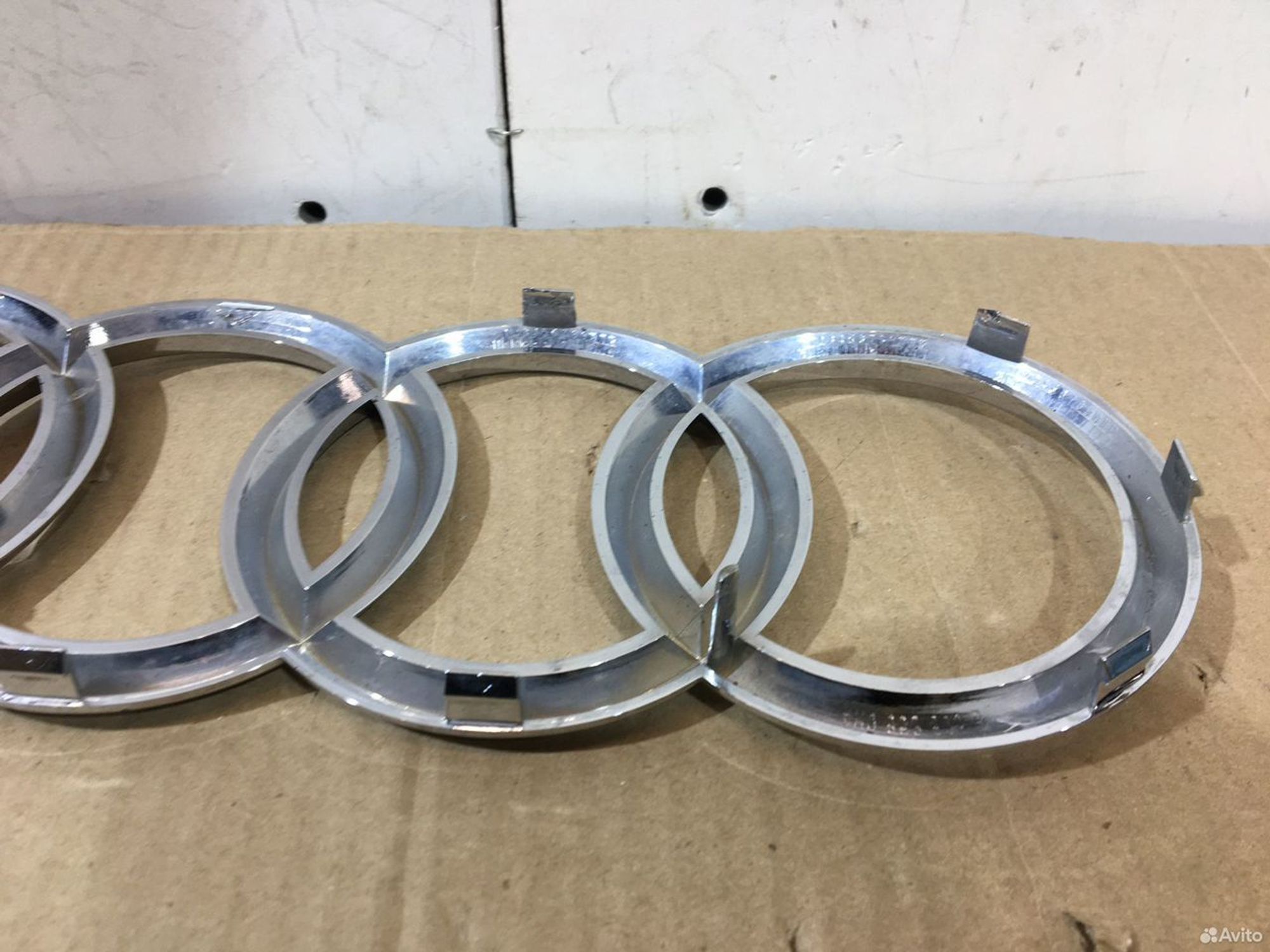 Эмблема Audi Q3 2011-2019, 1000 рублей, Уфа