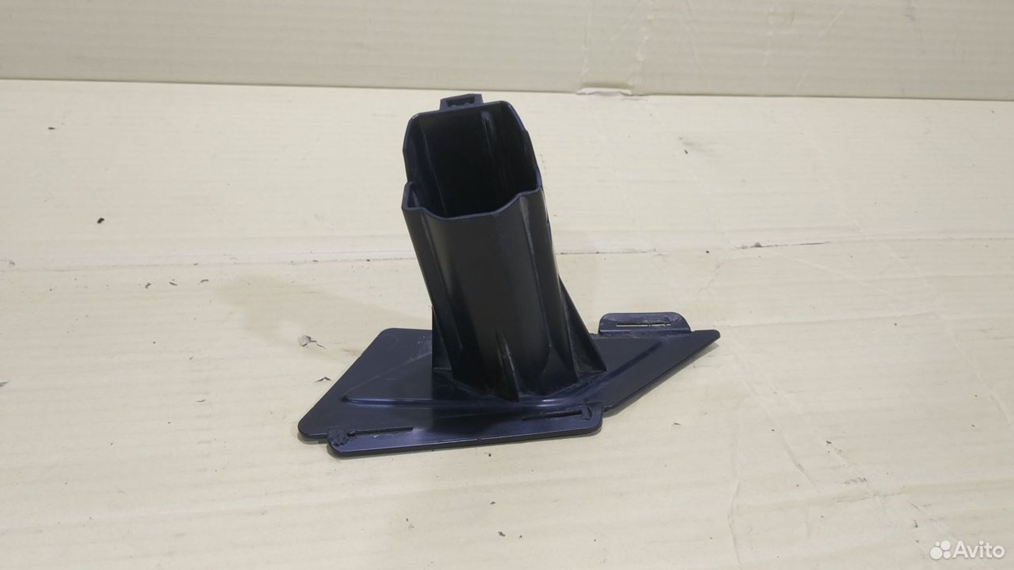 Кронштейн форсунки омывателя правый Skoda Kodiaq, 1000 рублей, Уфа