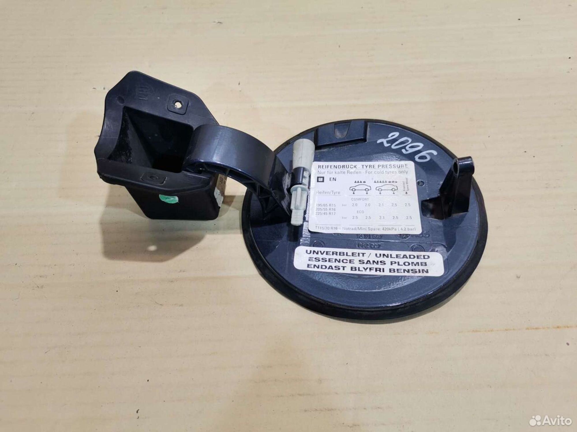 Лючок бензобака Опель Астра H, 2000 рублей, Уфа