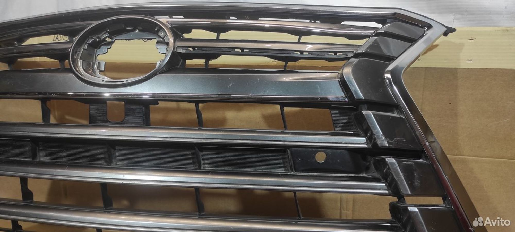 Решетка радиатора Lexus LX570 J200 с 2015, 18000 рублей, Уфа