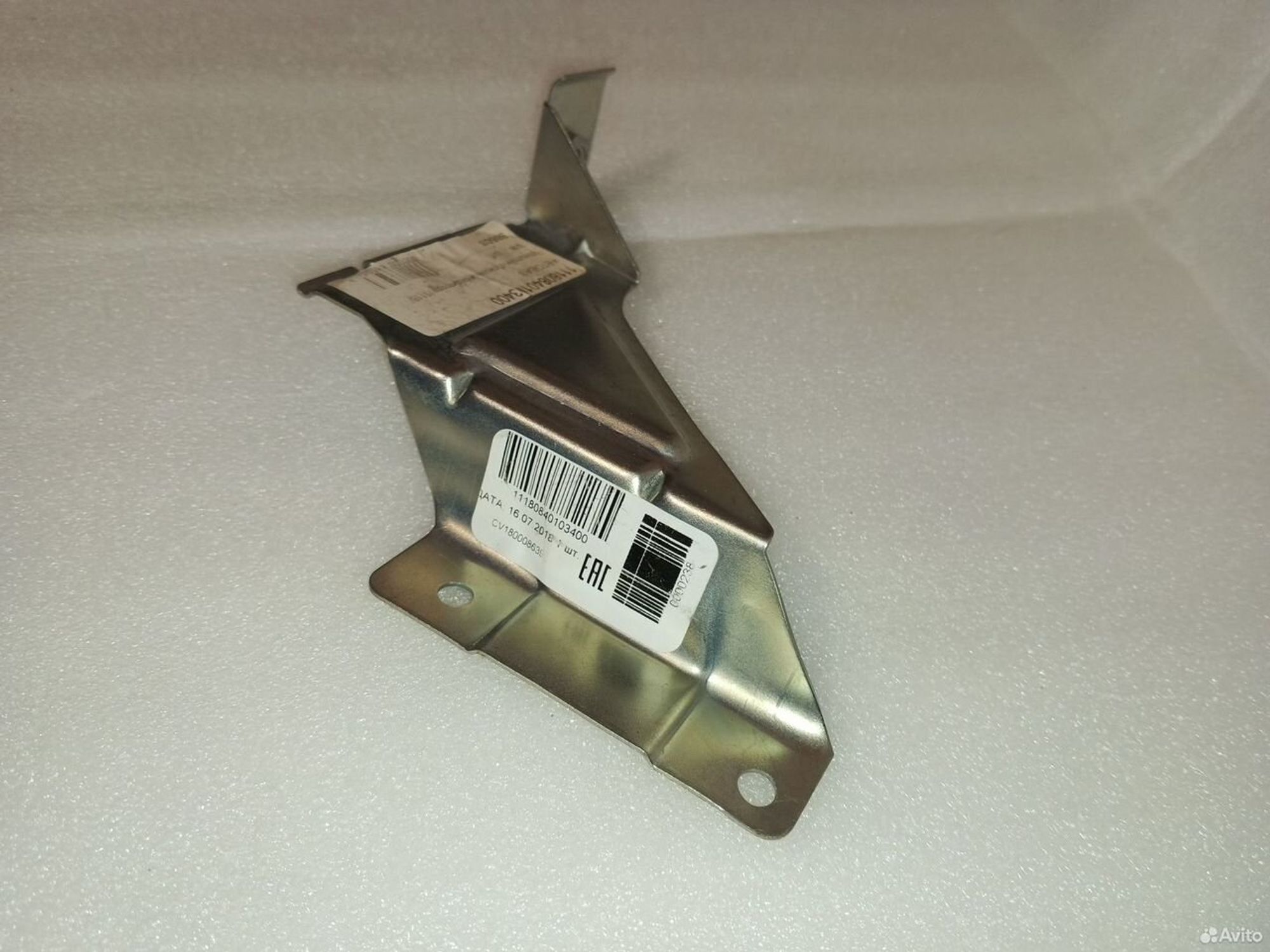 Кронштейн решетки радиатора ваз 1118 нижний правый, 1000 рублей, Уфа