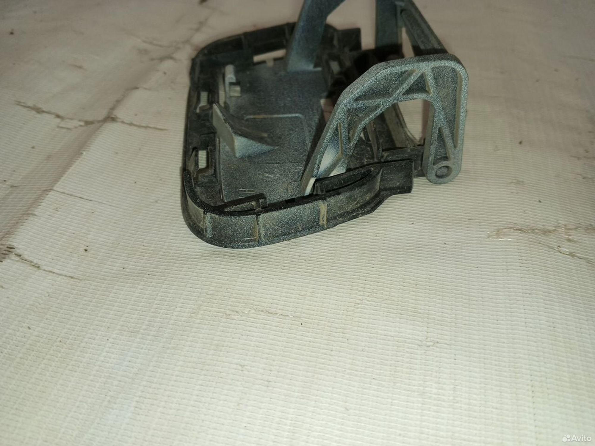 Крышка форсунки омывателя фары левая Audi A4 B8, 600 рублей, Уфа