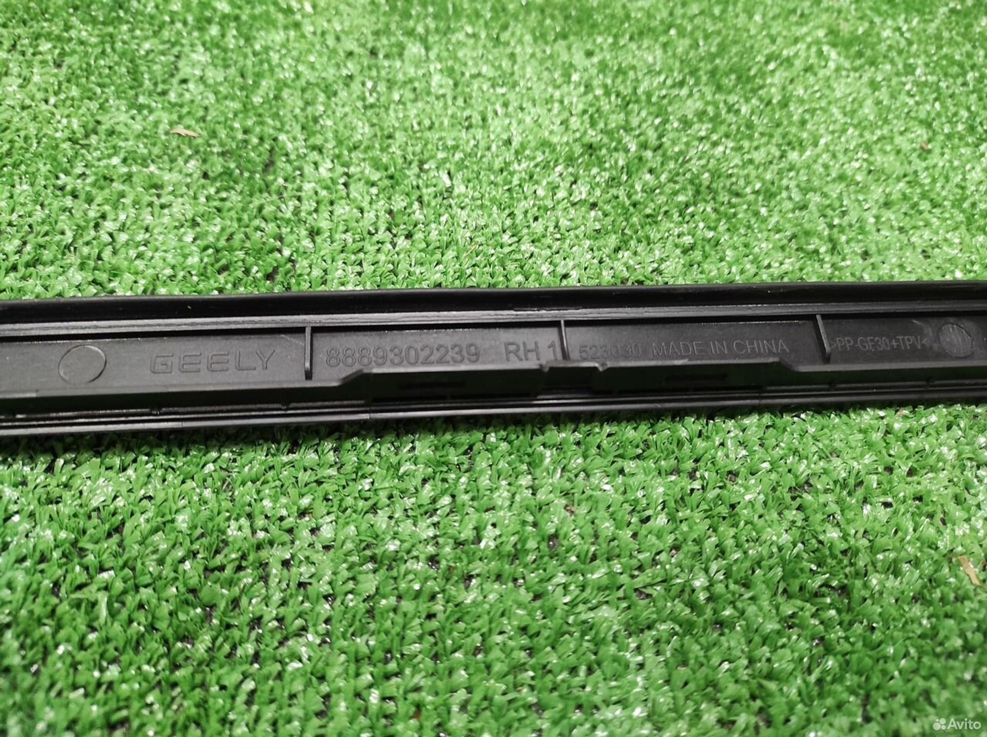 Молдинг лобового стекла правый Geely Monjaro KX11, 1200 рублей, Уфа