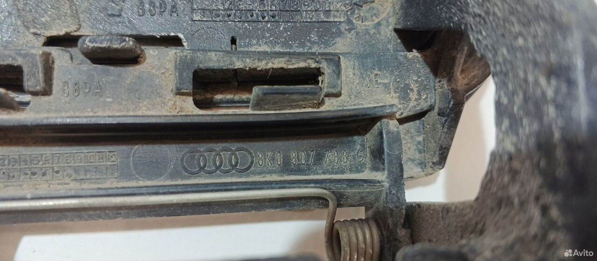 Крышка форсунки омывателя фар правая Audi A4 B8, 1200 рублей, Уфа