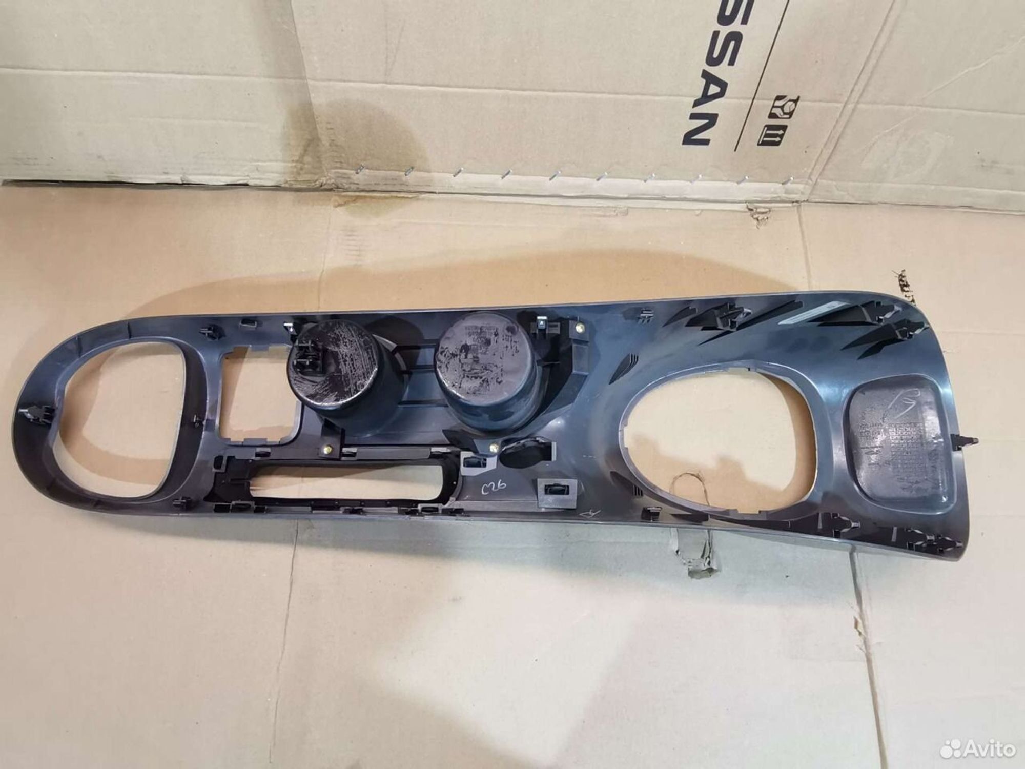 Консоль под кпп Nissan Juke F15 2011 969101KN0A, 4000 рублей, Уфа
