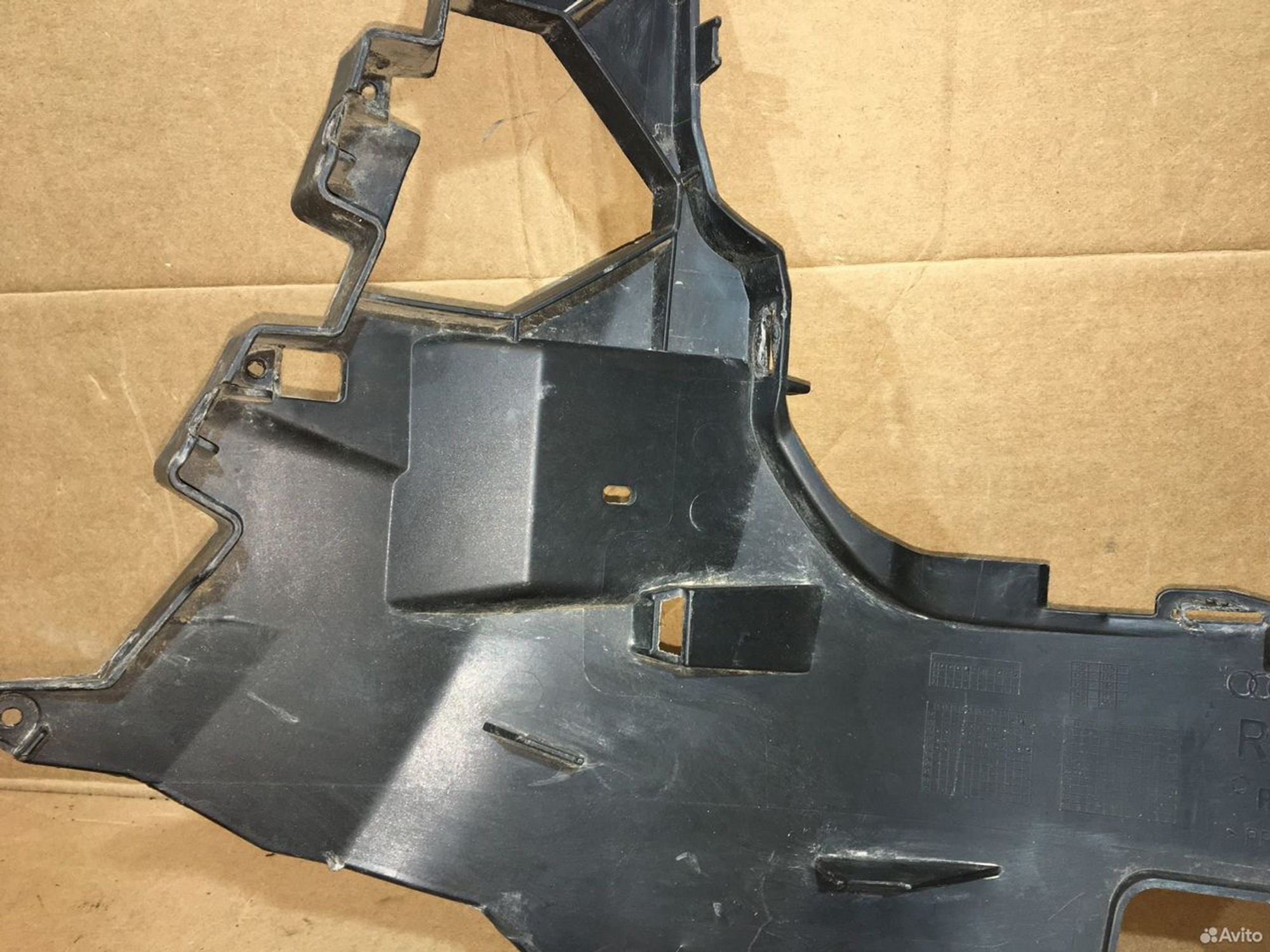 Кронштейн переднего бампера правый Ауди Q7, 2000 рублей, Уфа