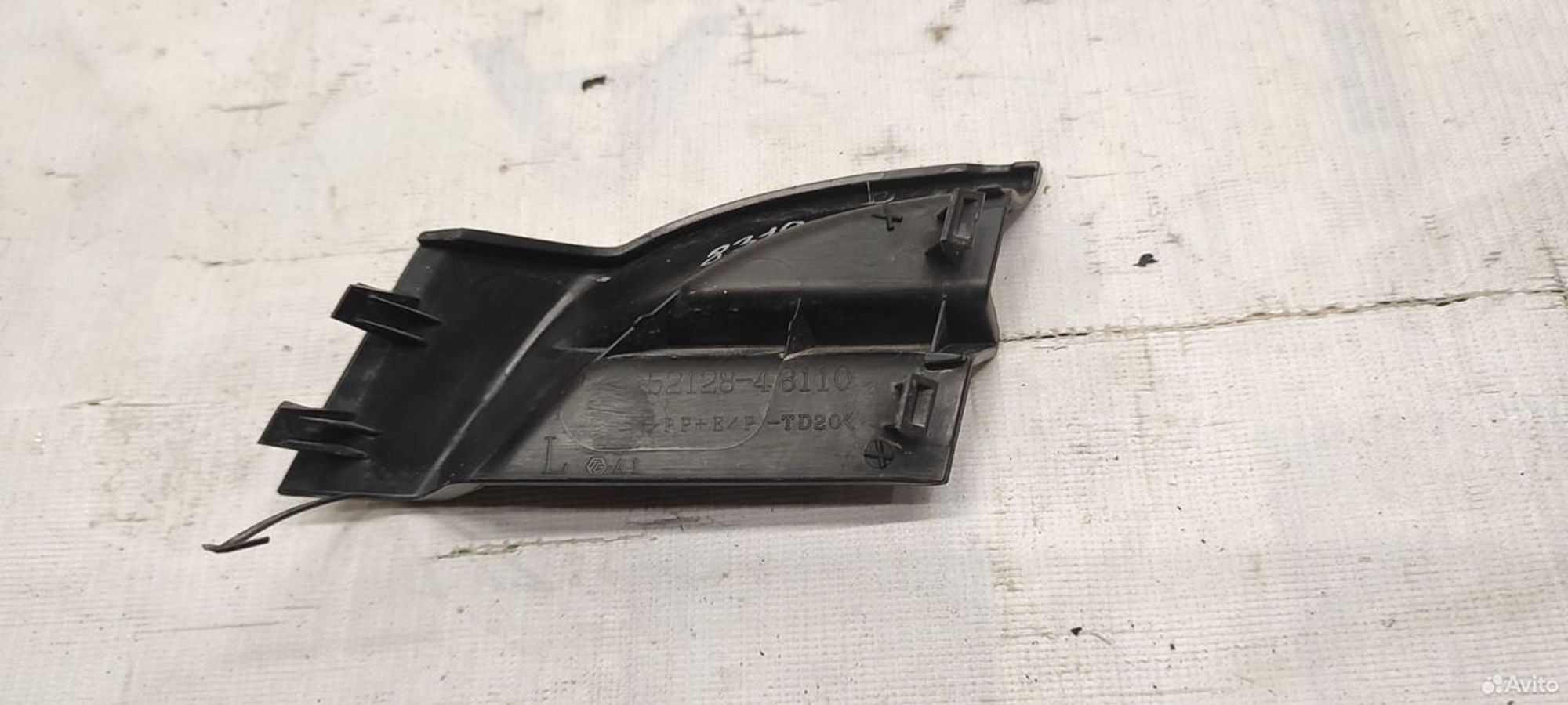 Заглушка буксировочного крюка перед левая Lexus RX, 1500 рублей, Уфа