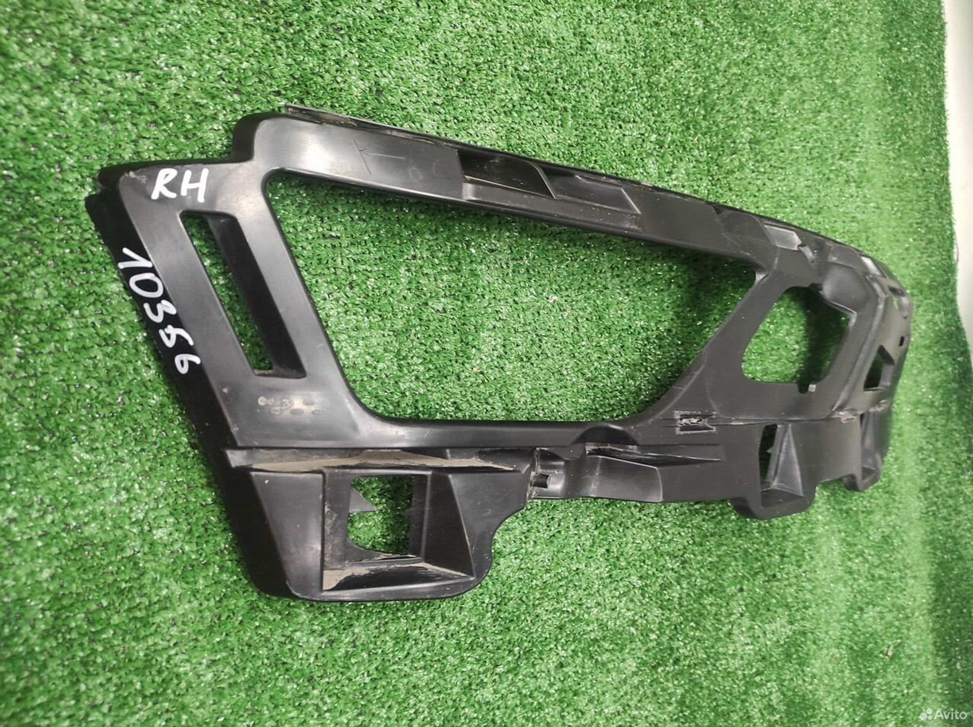 Кронштейн переднего прав бампера Skoda Karoq 2017, 1500 рублей, Уфа