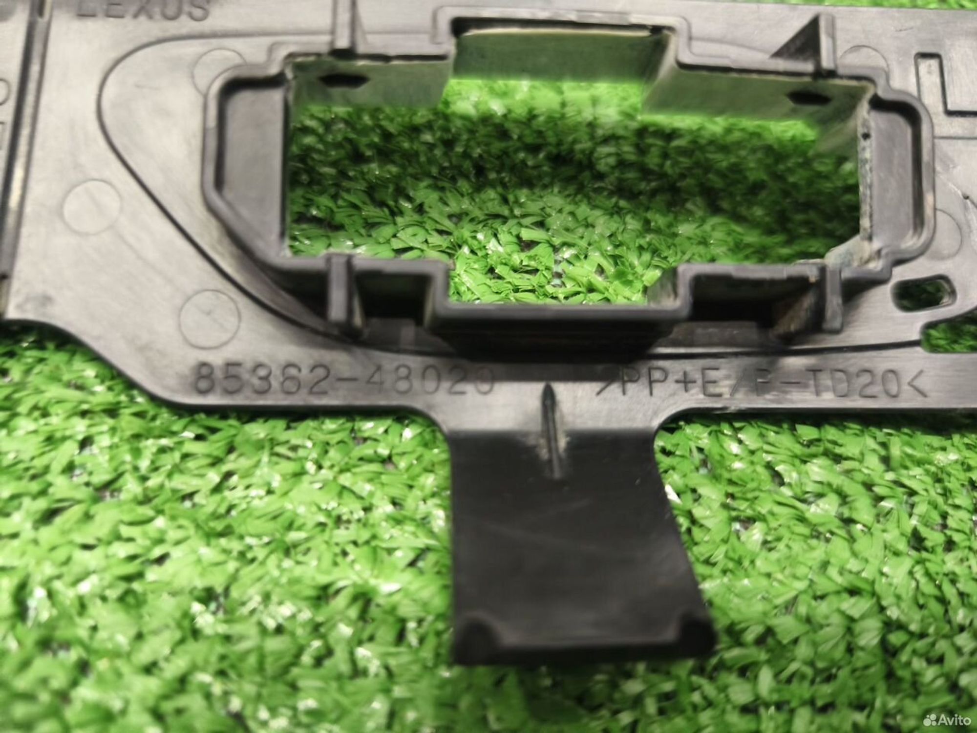 Кронштейн форсунки омывателя левый Lexus RX 4 15, 1000 рублей, Уфа