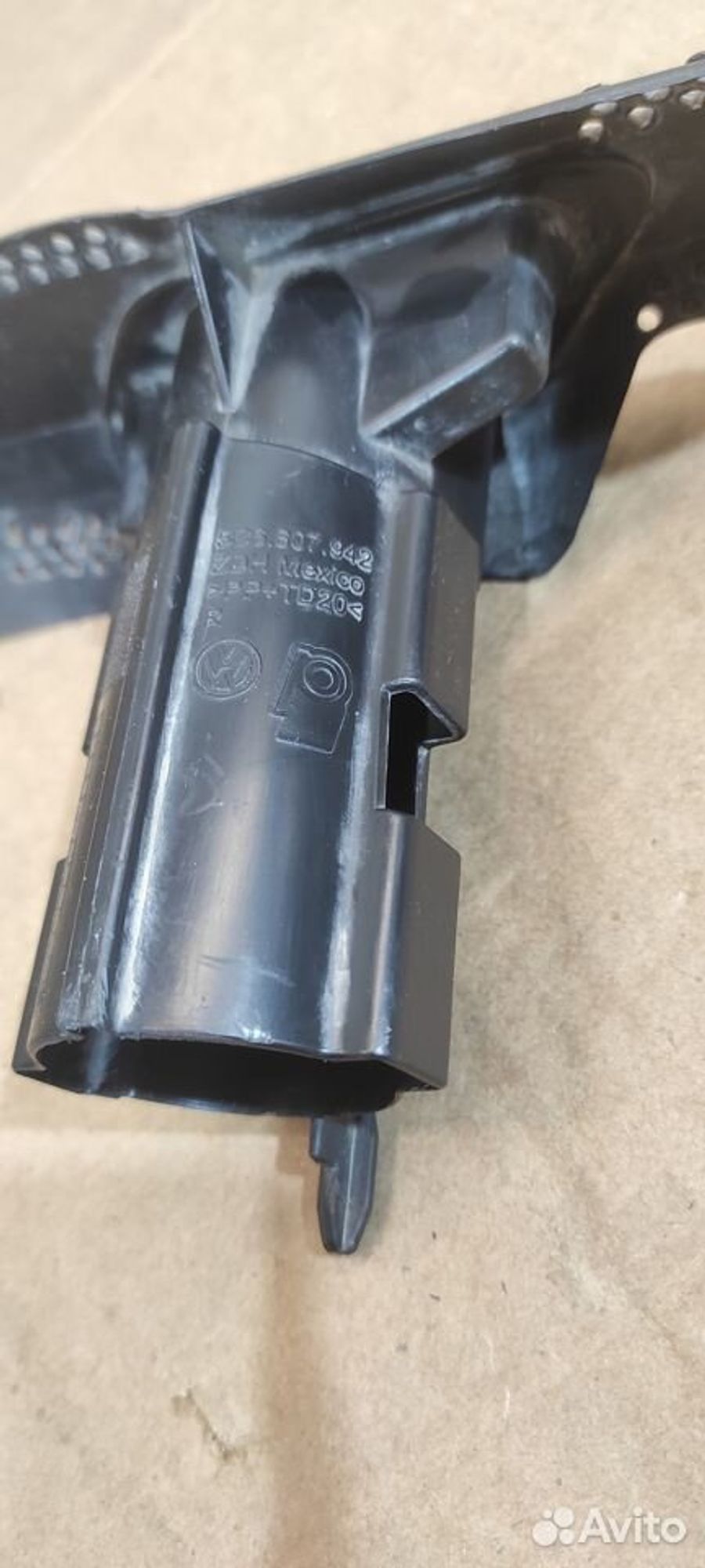 Кронштейн форсунки правый Volkswagen Jetta 6, 1500 рублей, Уфа