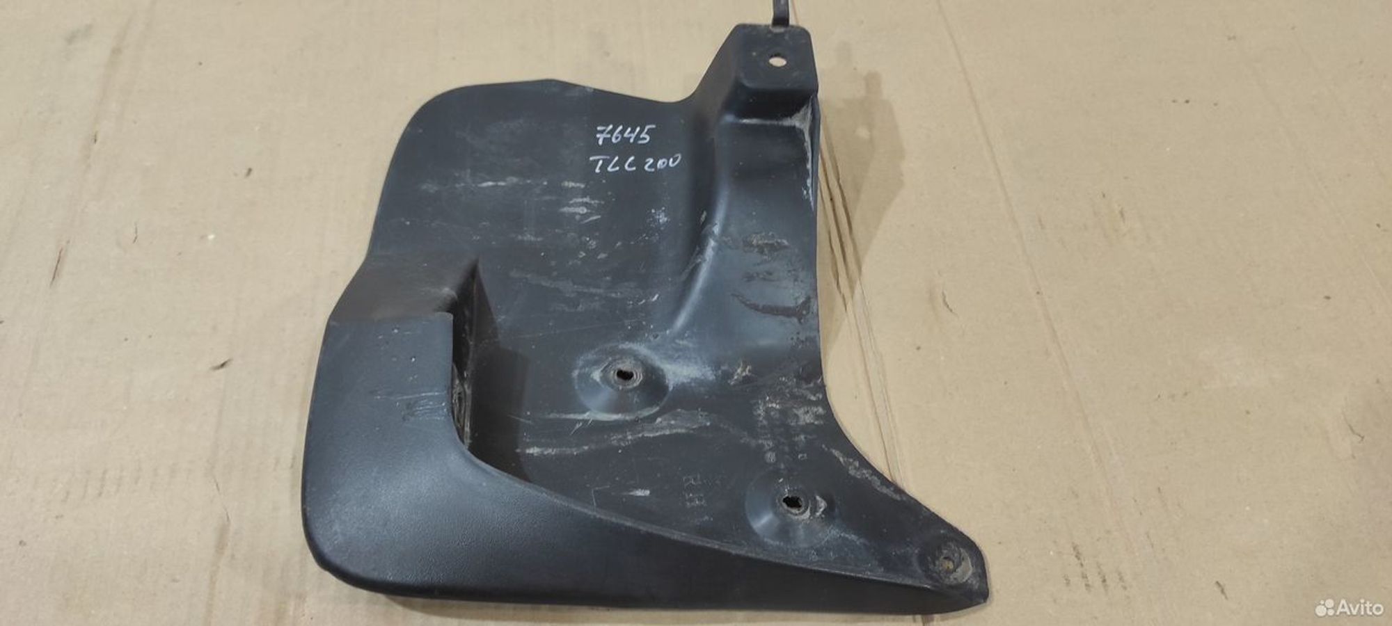 Брызговик передний Toyota Land Cruiser 200, 1000 рублей, Уфа