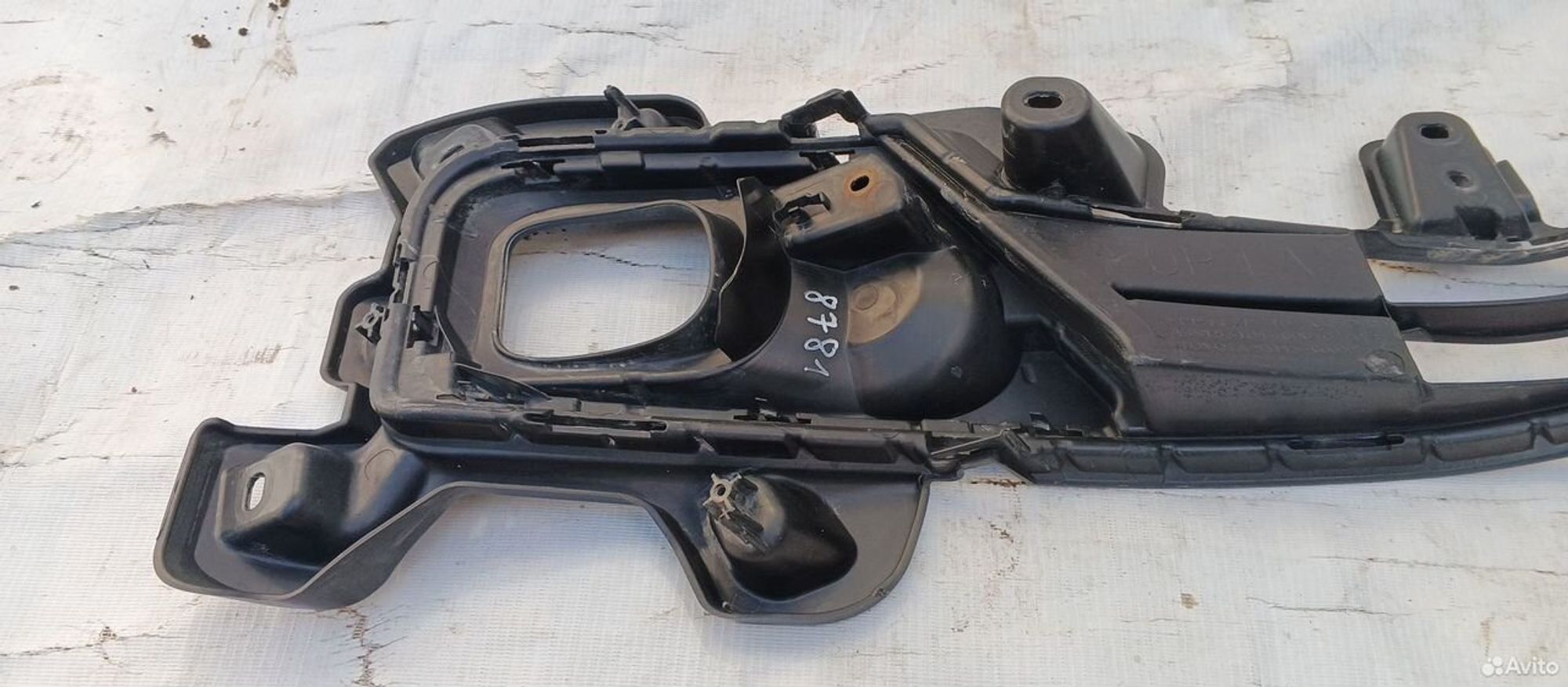 Решетка бампера передняя левая Toyota Land Cruiser, 2500 рублей, Уфа