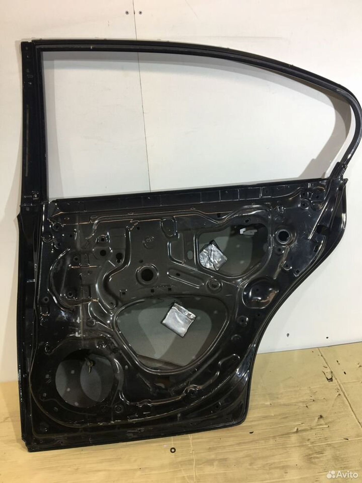 Дверь задняя правая Тойота Авенсис 3, 12700 рублей, Уфа