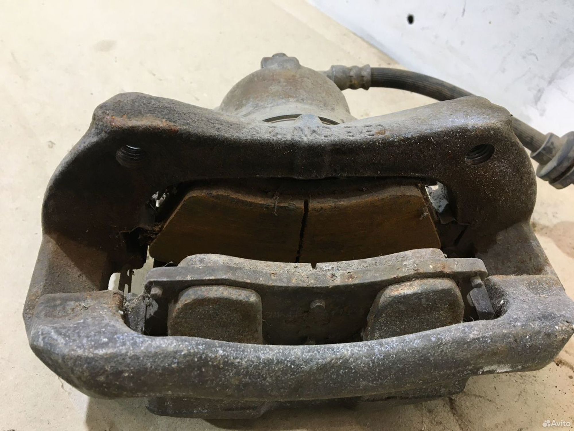 Суппорт передний правый Chevrolet Aveo T300, 2700 рублей, Уфа