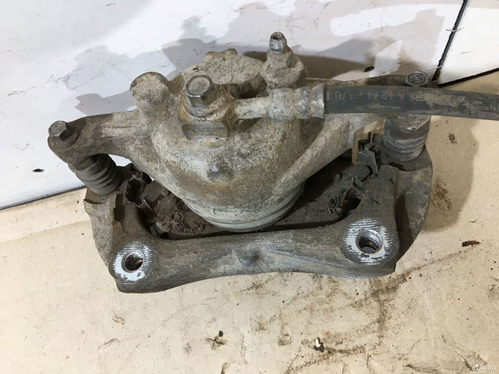 Суппорт передний правый Chevrolet Aveo T300, 2700 рублей, Уфа