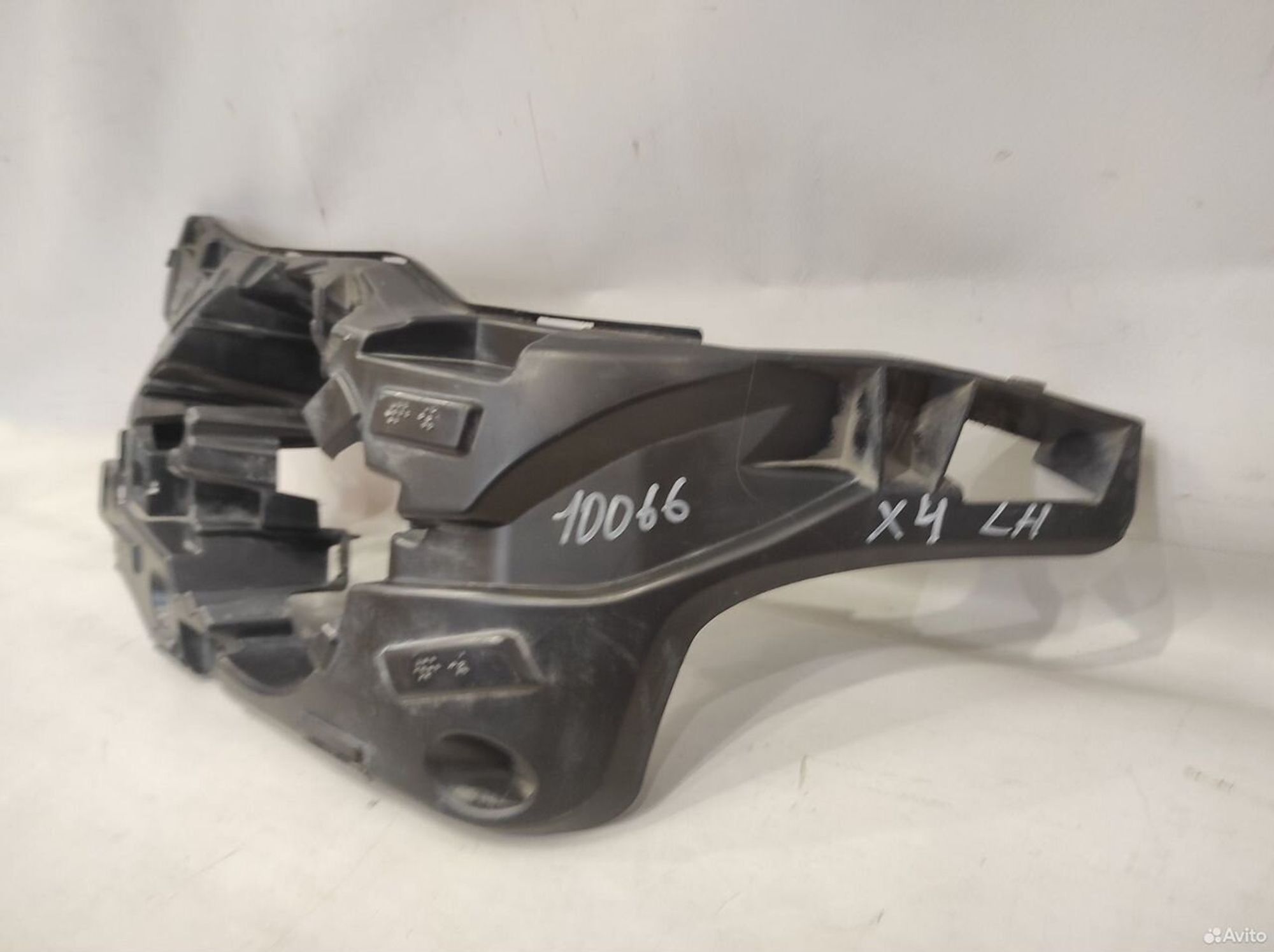 Кронштейн противотуманной фары левый Bmw X4 F26, 3000 рублей, Уфа