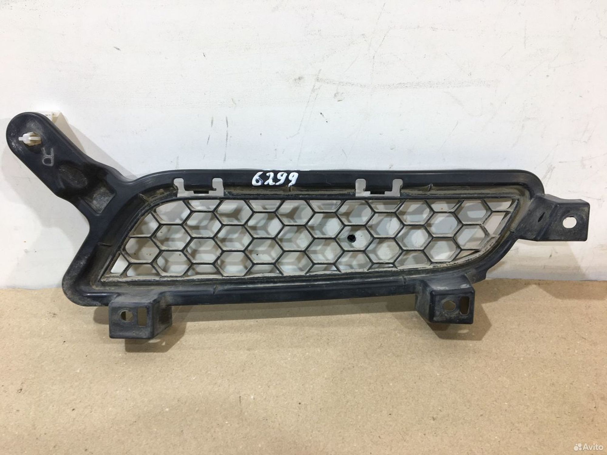 Решетка радиатора правая Mitsubishi Lancer 10, 1000 рублей, Уфа