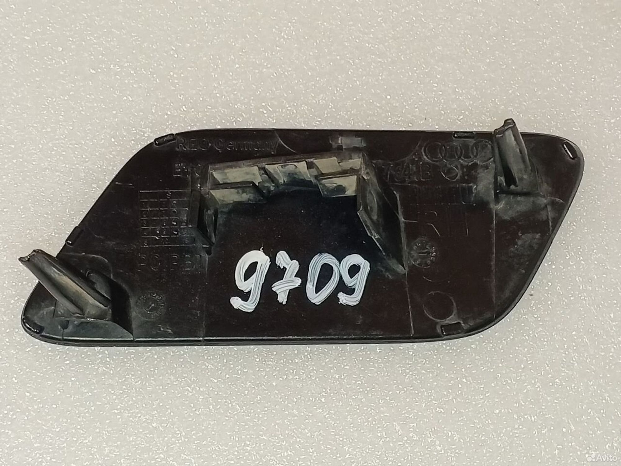 Крышка форсунки омывателя передняя правая Audi Q7, 1050 рублей, Уфа