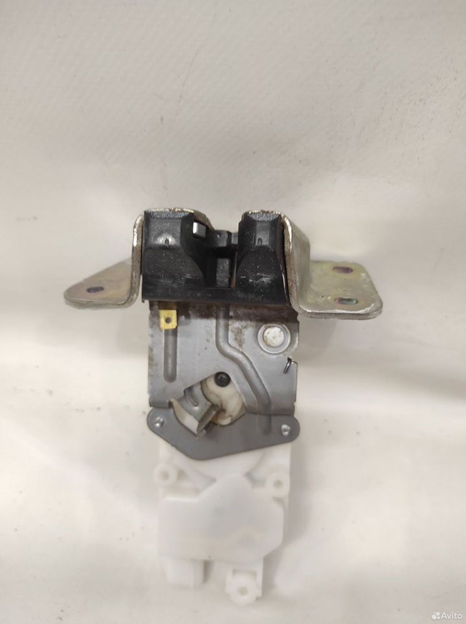 Замок крышки багажника Mitsubishi Asx, 2150 рублей, Уфа