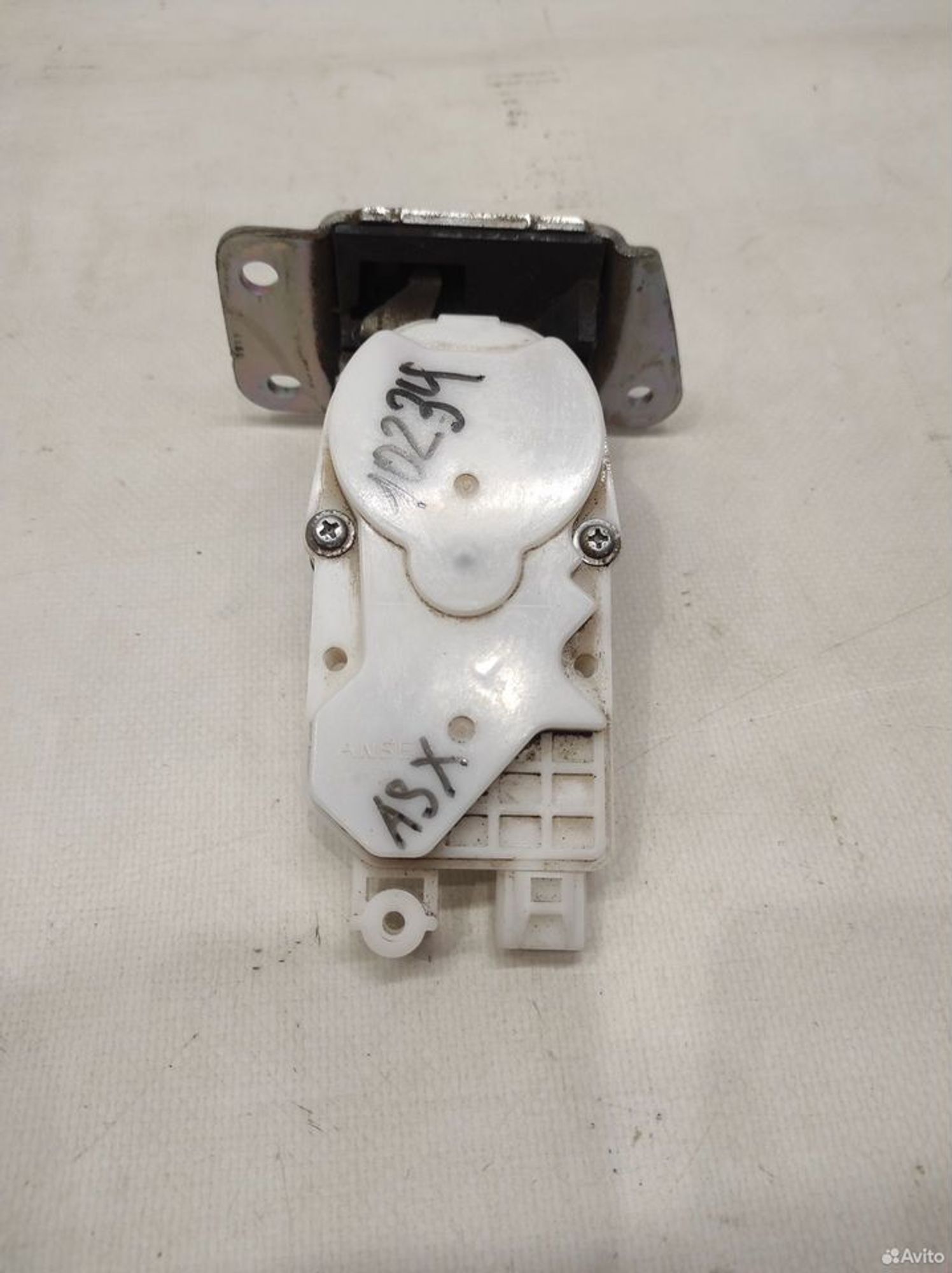 Замок крышки багажника Mitsubishi Asx, 2150 рублей, Уфа