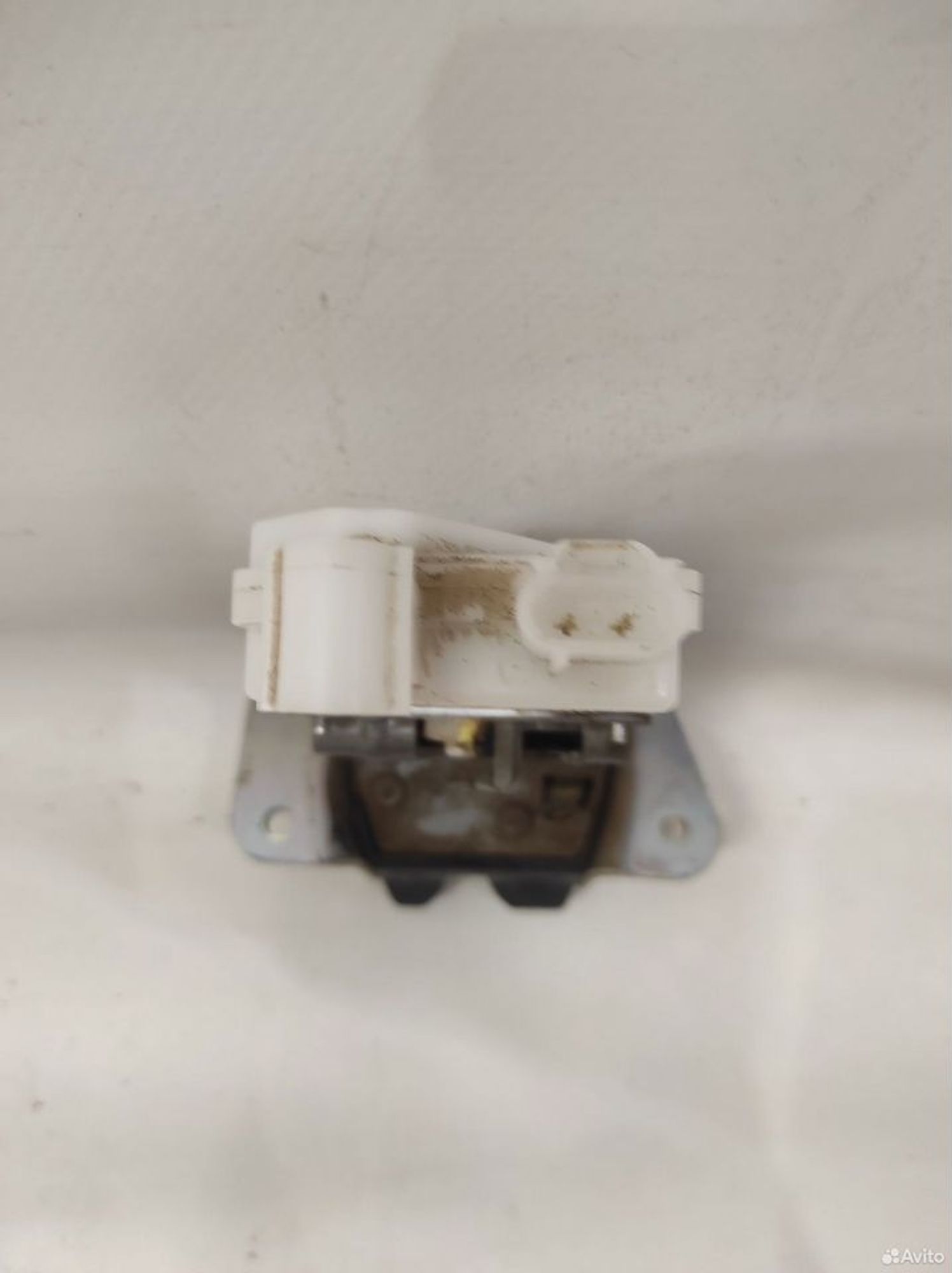 Замок крышки багажника Mitsubishi Asx, 2150 рублей, Уфа