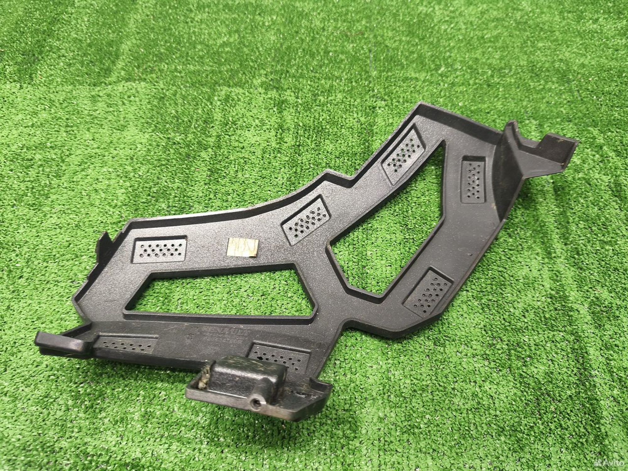 Кронштейн переднего бампера левый Renault Arkana, 2500 рублей, Уфа