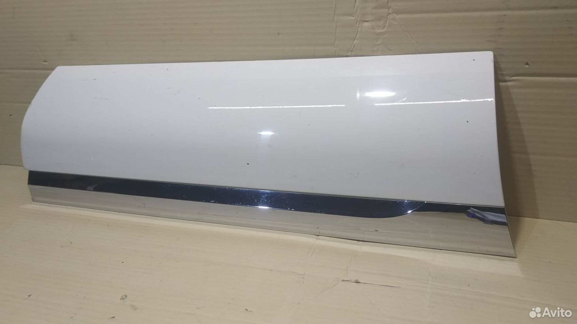 Накладка задней правой двери Volkswagen Touareg 2, 8000 рублей, Уфа