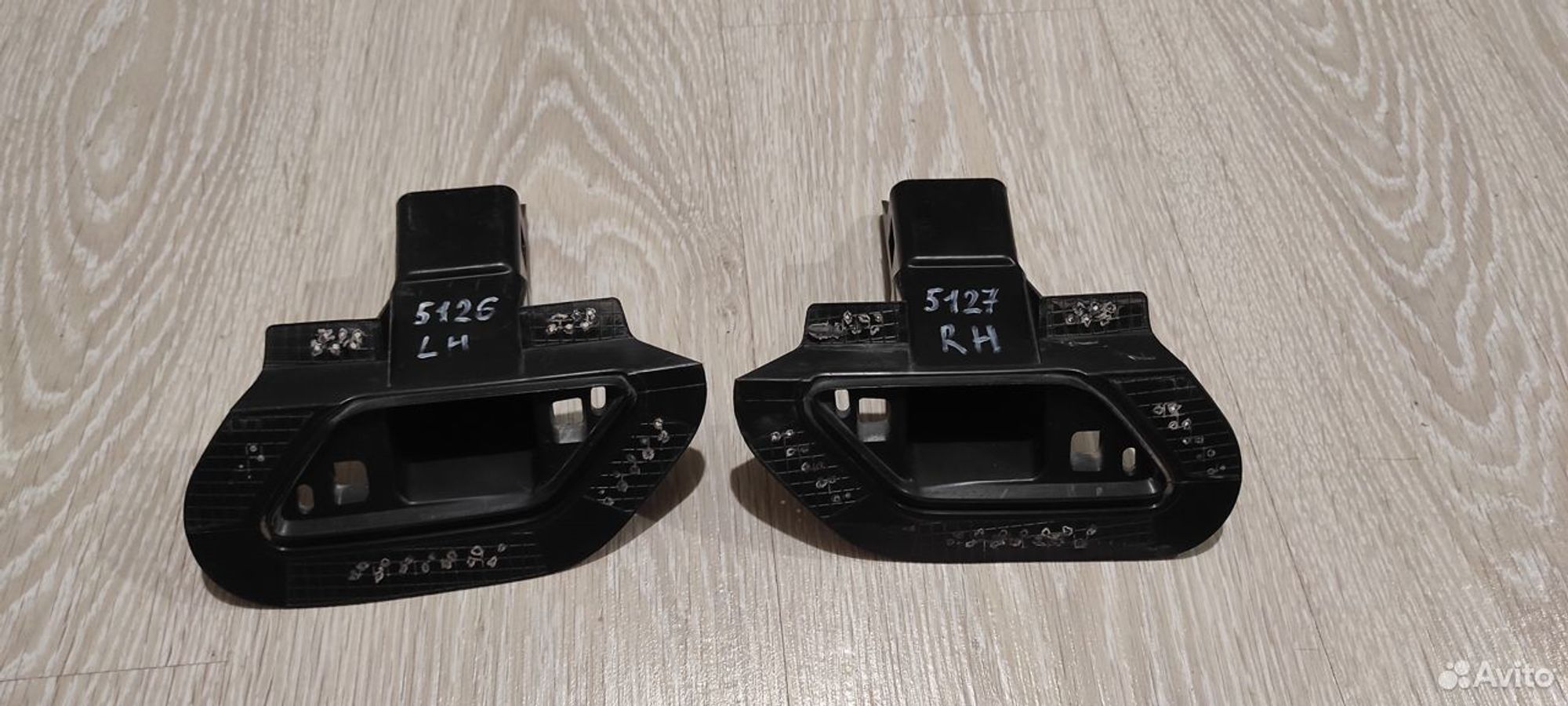 Кронштейн форсунки левый Volkswagen Touareg 3, 1500 рублей, Уфа