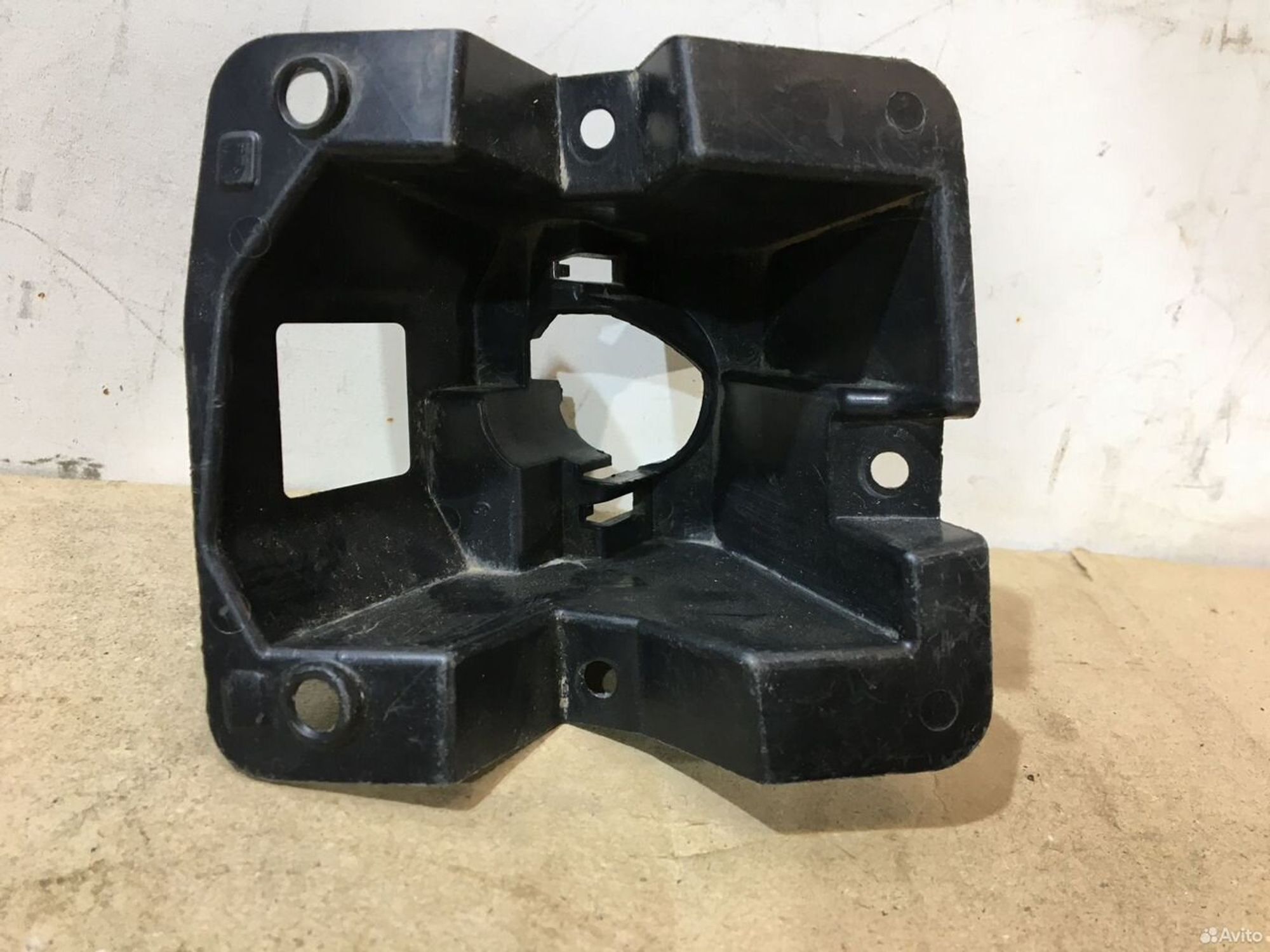 Кронштейн омывателя фары правый Skoda Octavia A7, 1050 рублей, Уфа