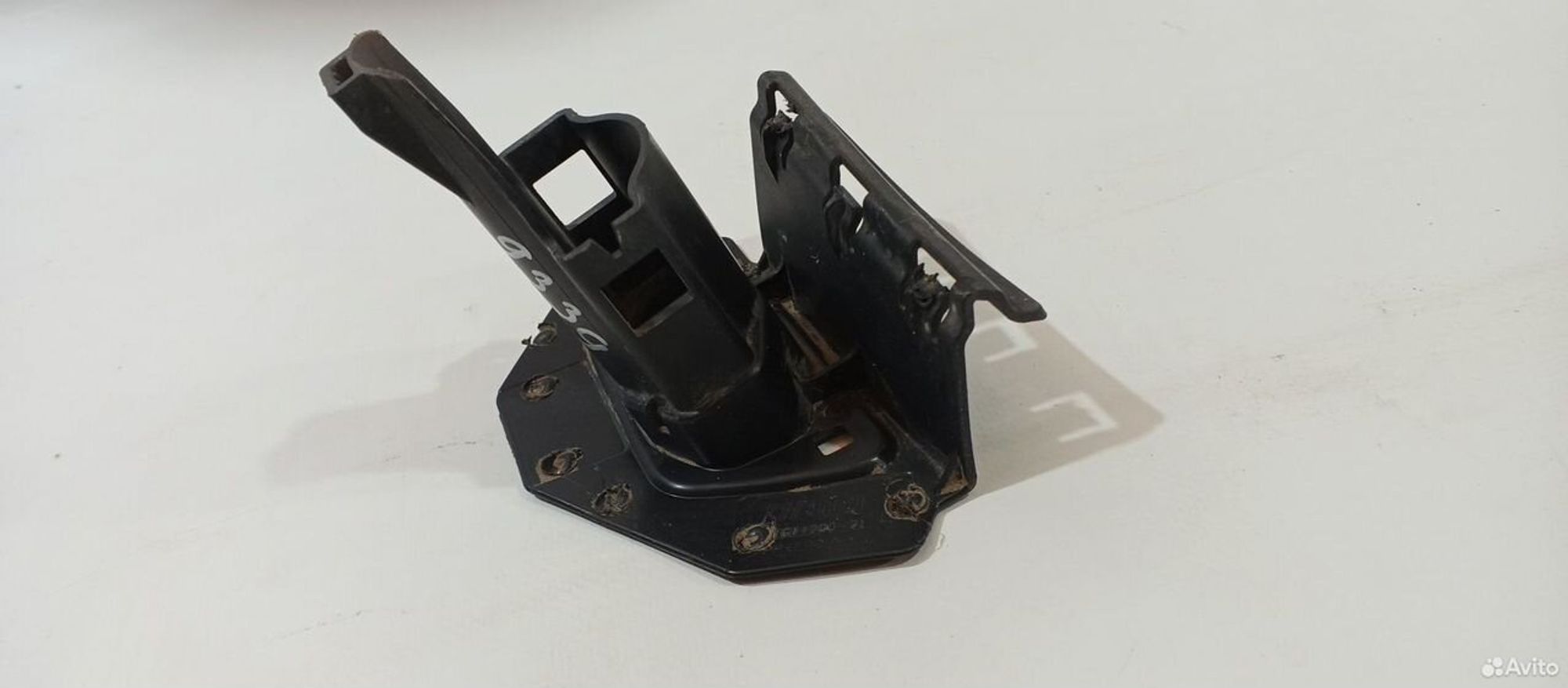 Кронштейн омывателя фар правый Volkswagen Tiguan 2, 2800 рублей, Уфа