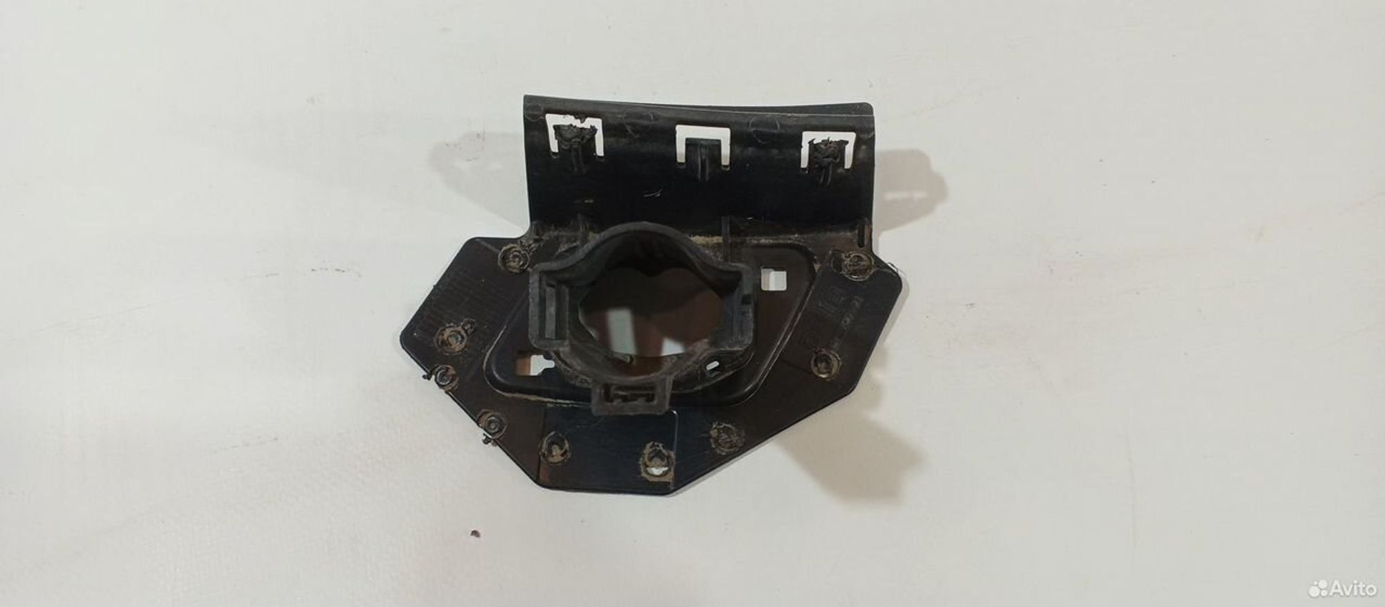 Кронштейн омывателя фар правый Volkswagen Tiguan 2, 2800 рублей, Уфа